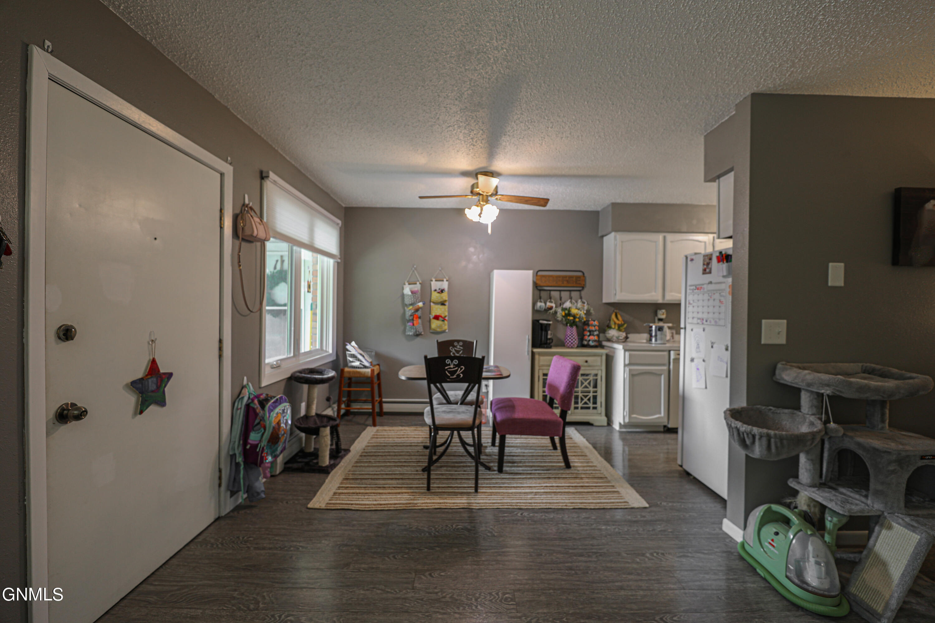 228 West Turnpike Ave, 10