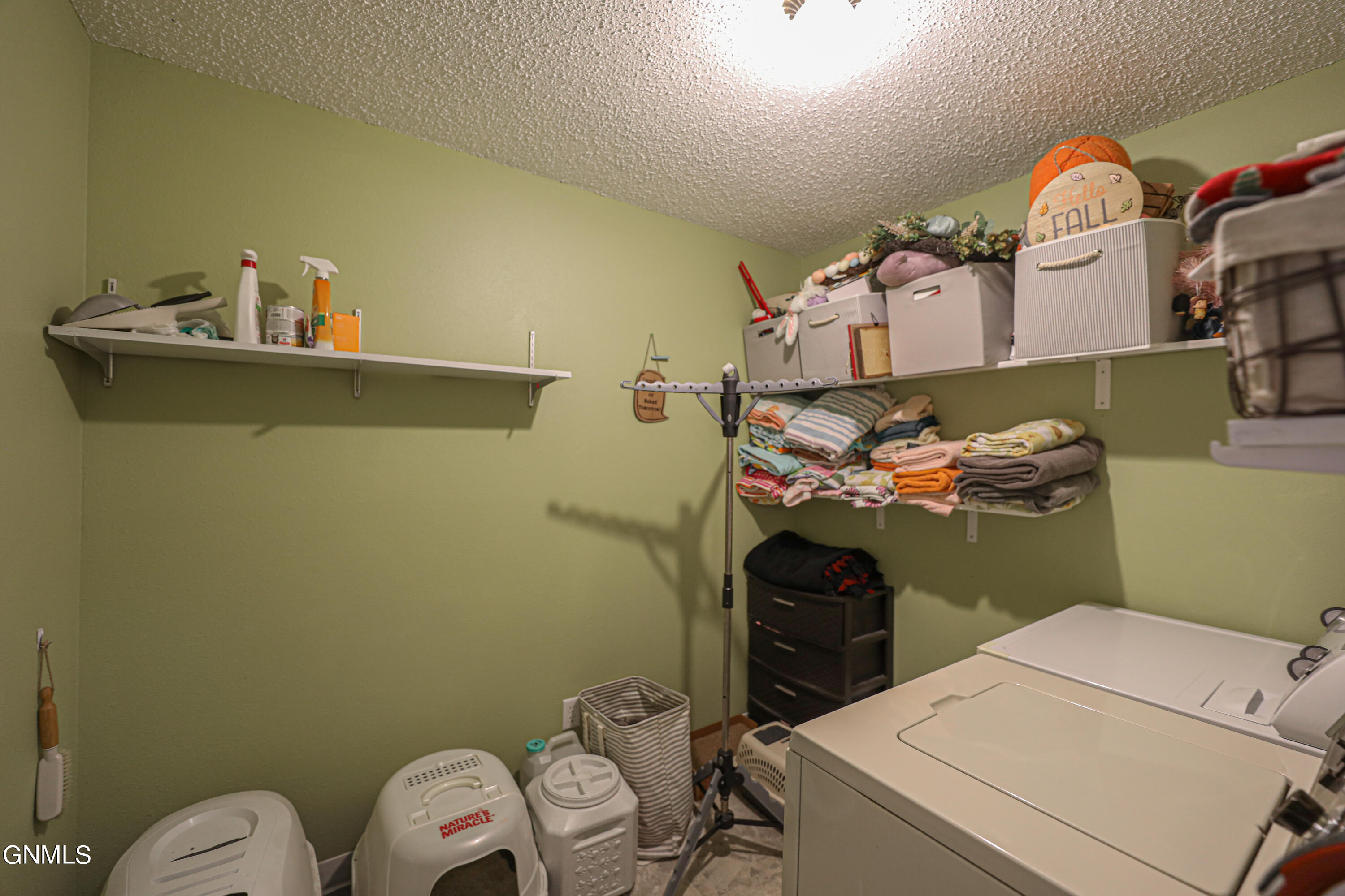 228 West Turnpike Ave, 10