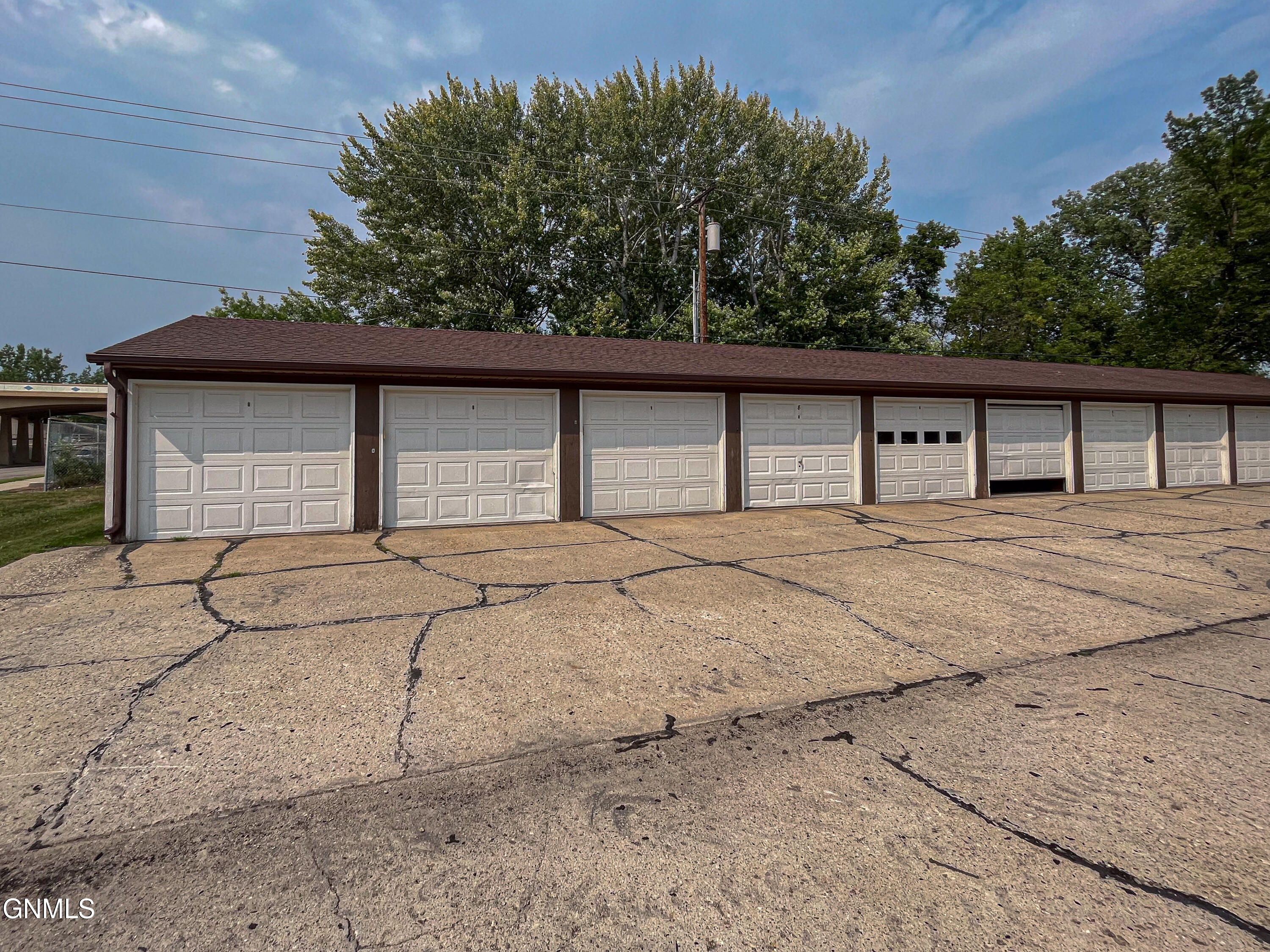 228 West Turnpike Ave, 10