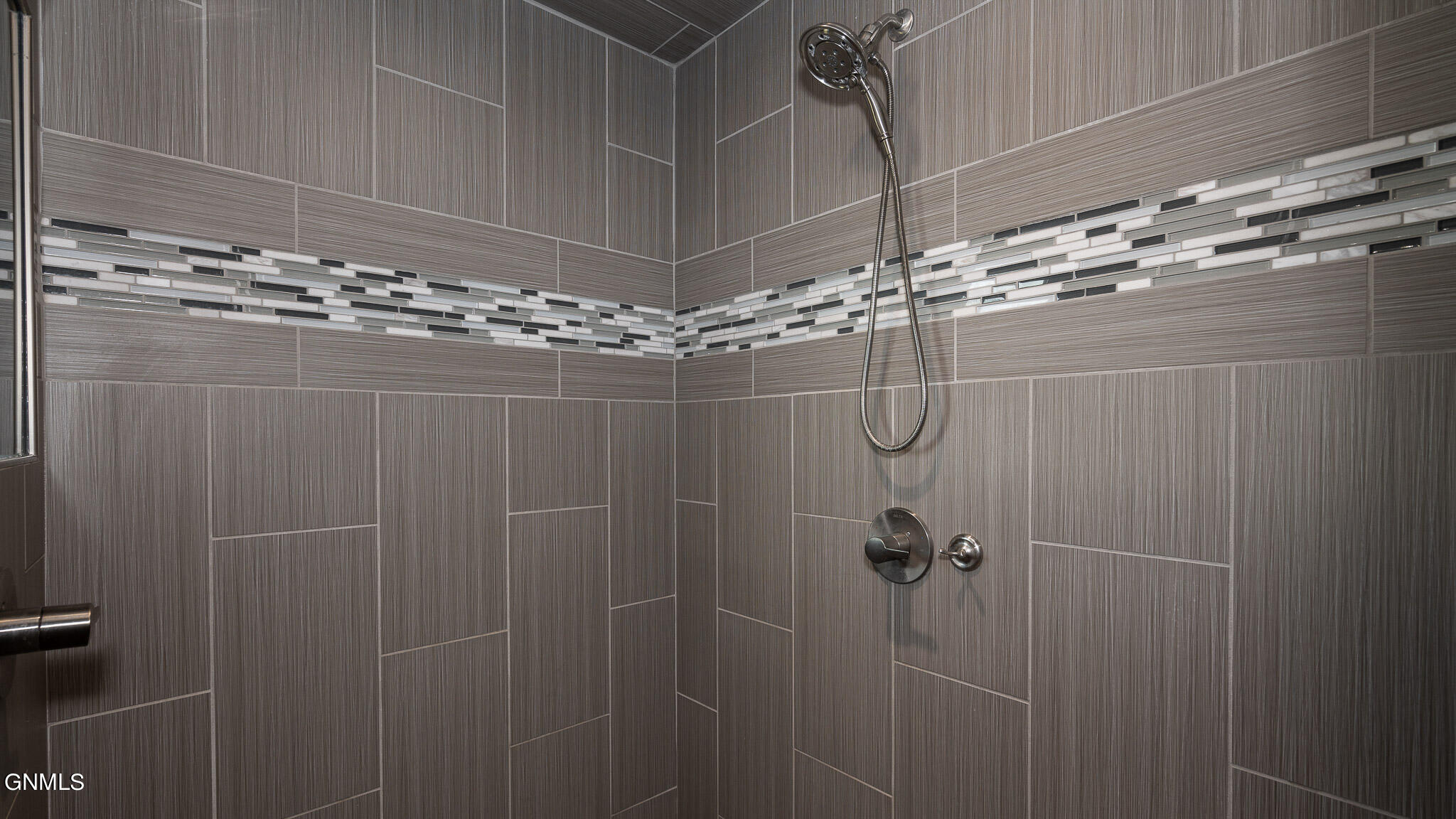 2430 Roberta Drive N