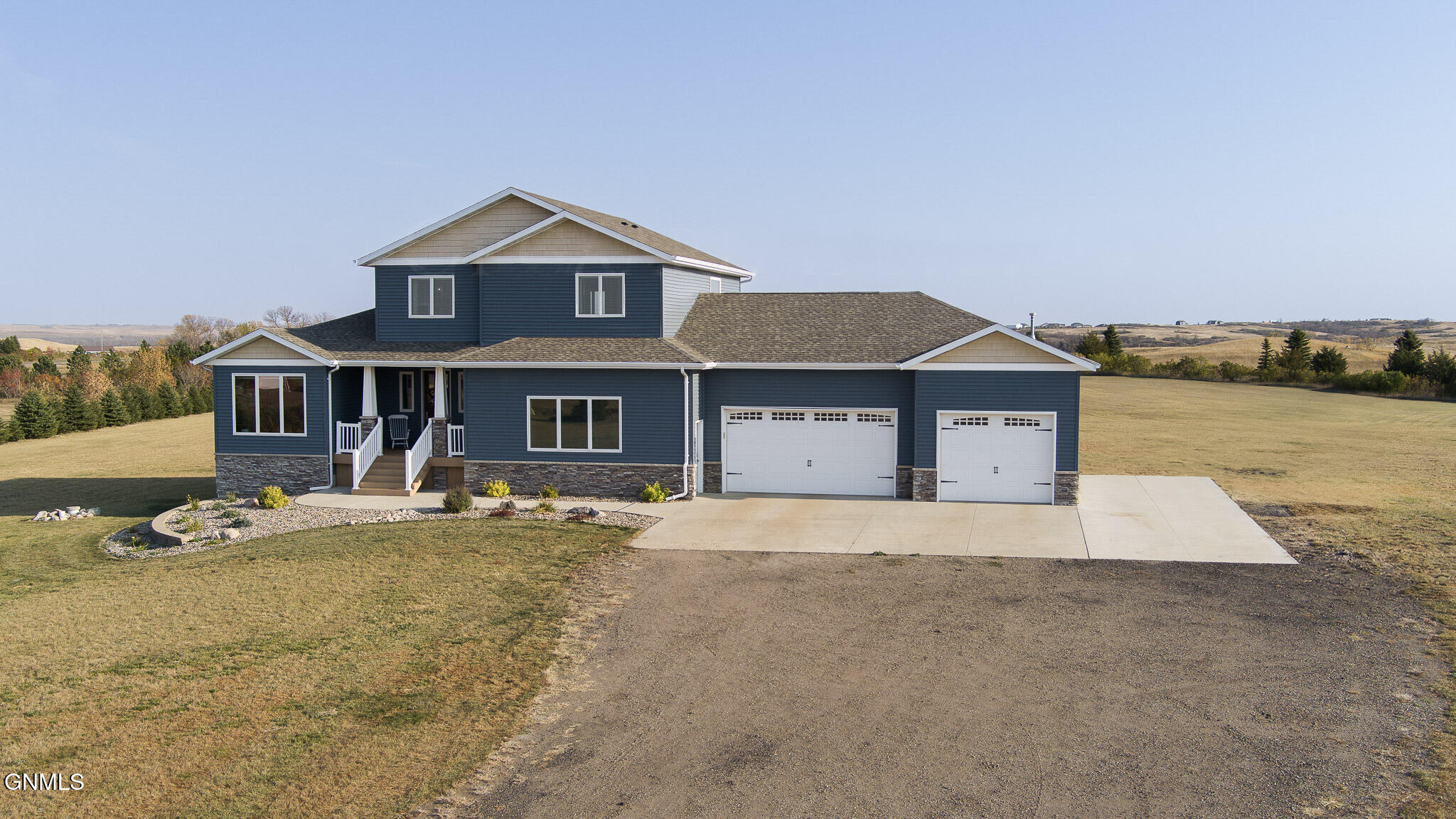 2430 Roberta Drive N