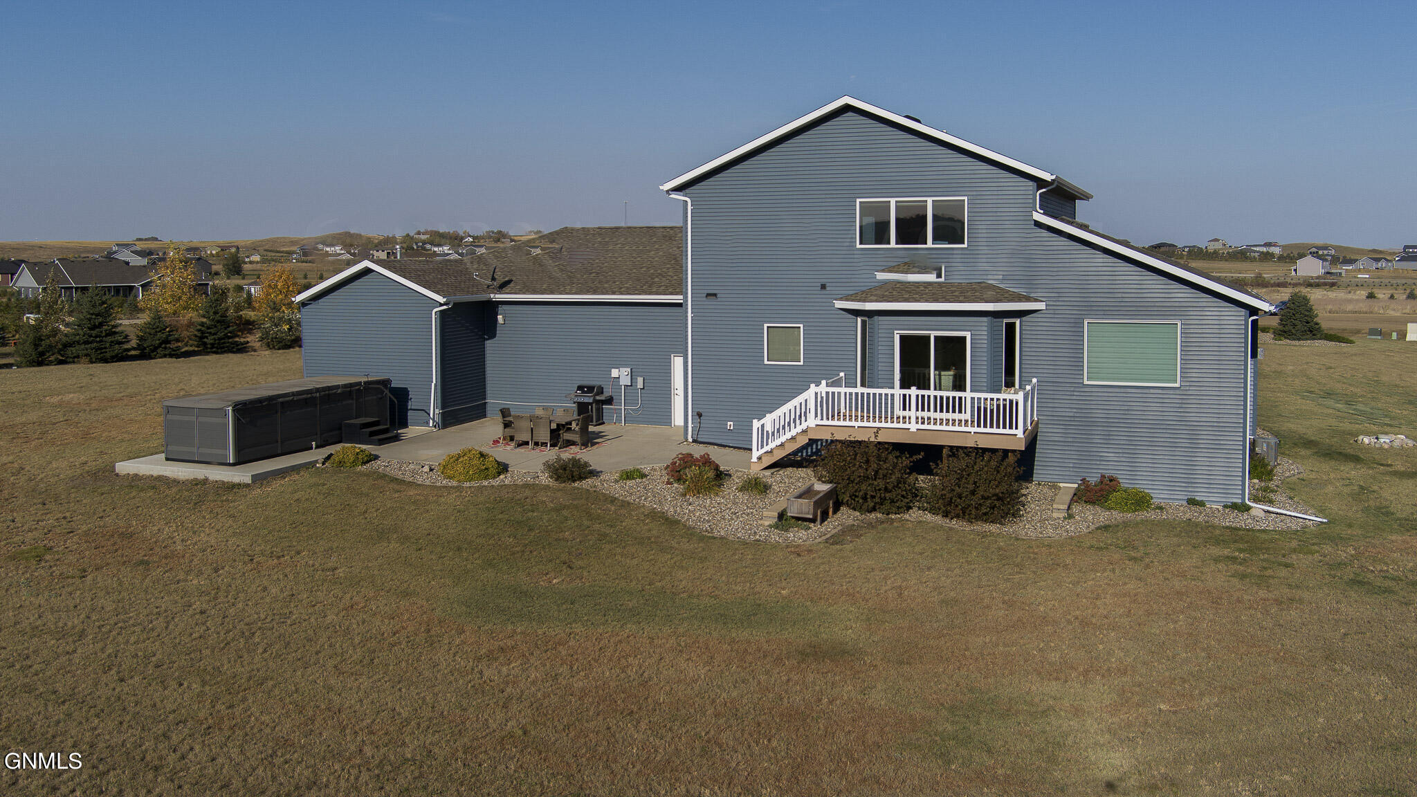 2430 Roberta Drive N