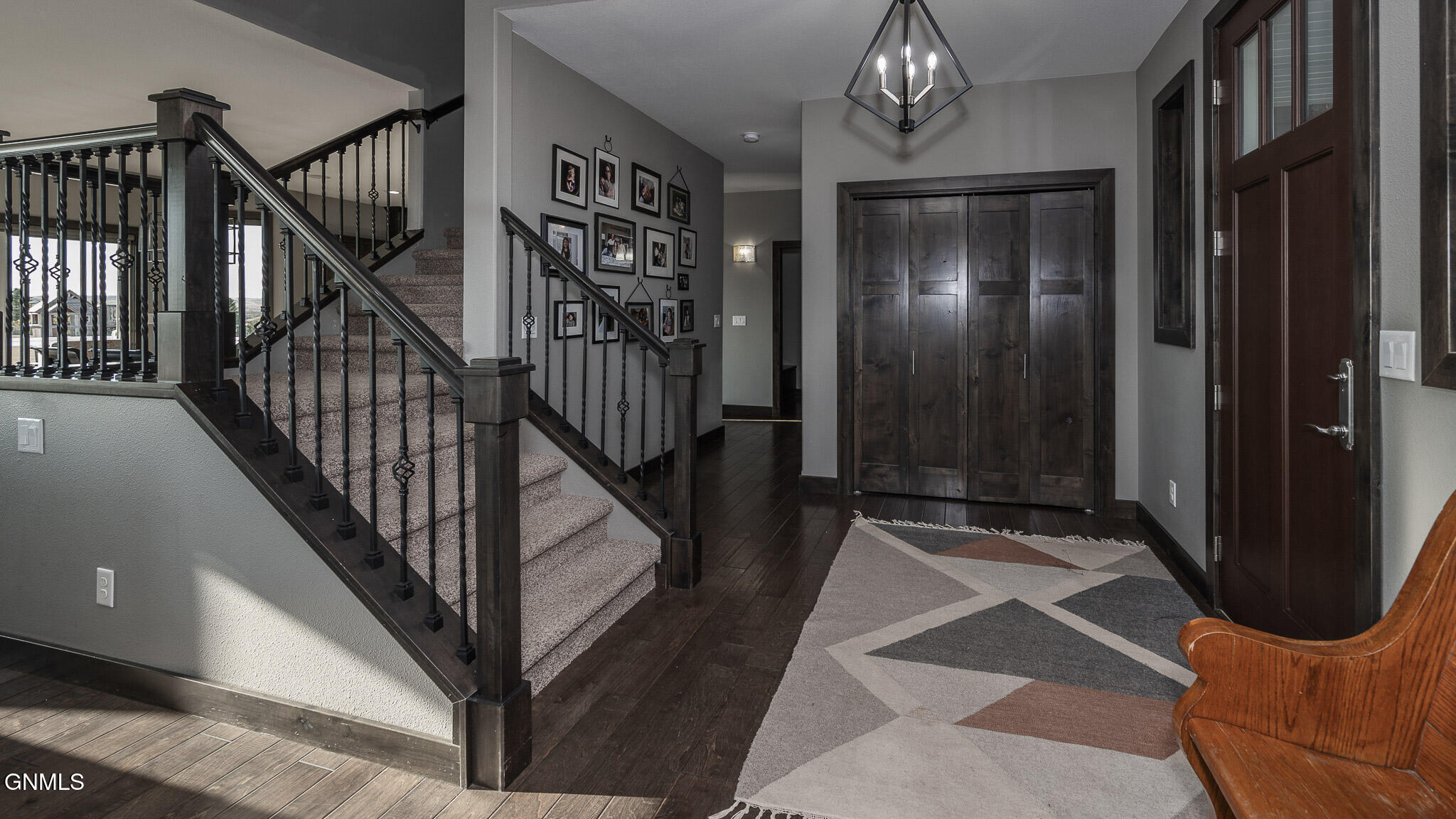 2430 Roberta Drive N