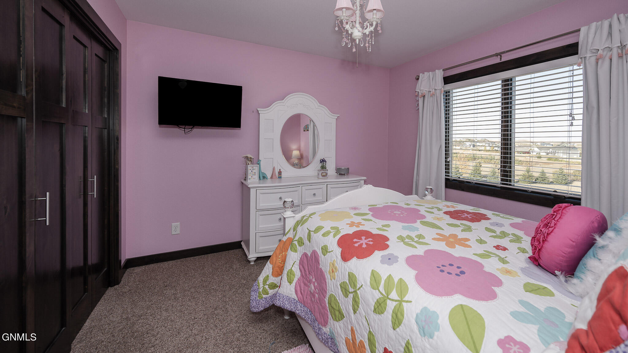 2430 Roberta Drive N