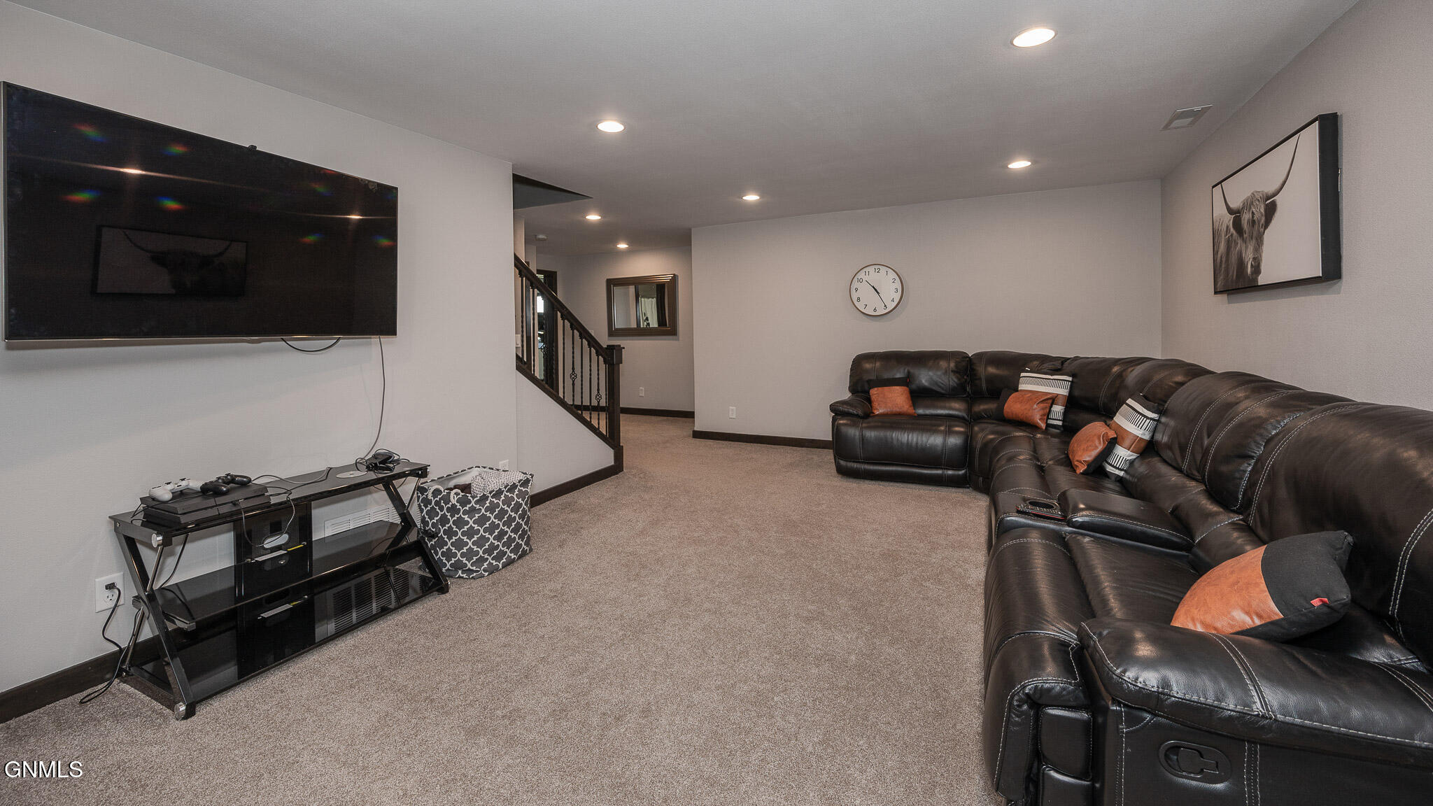 2430 Roberta Drive N