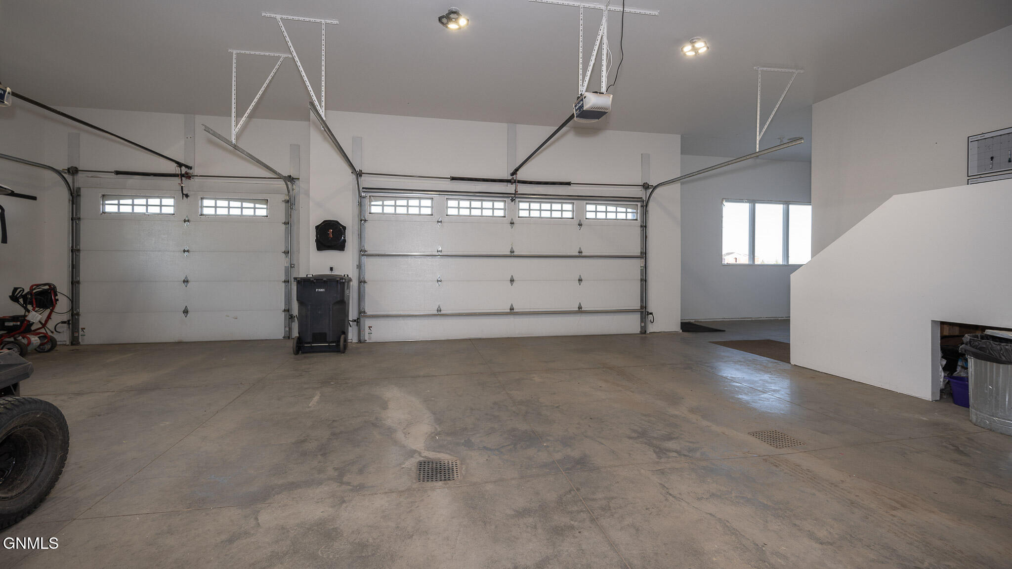 2430 Roberta Drive N