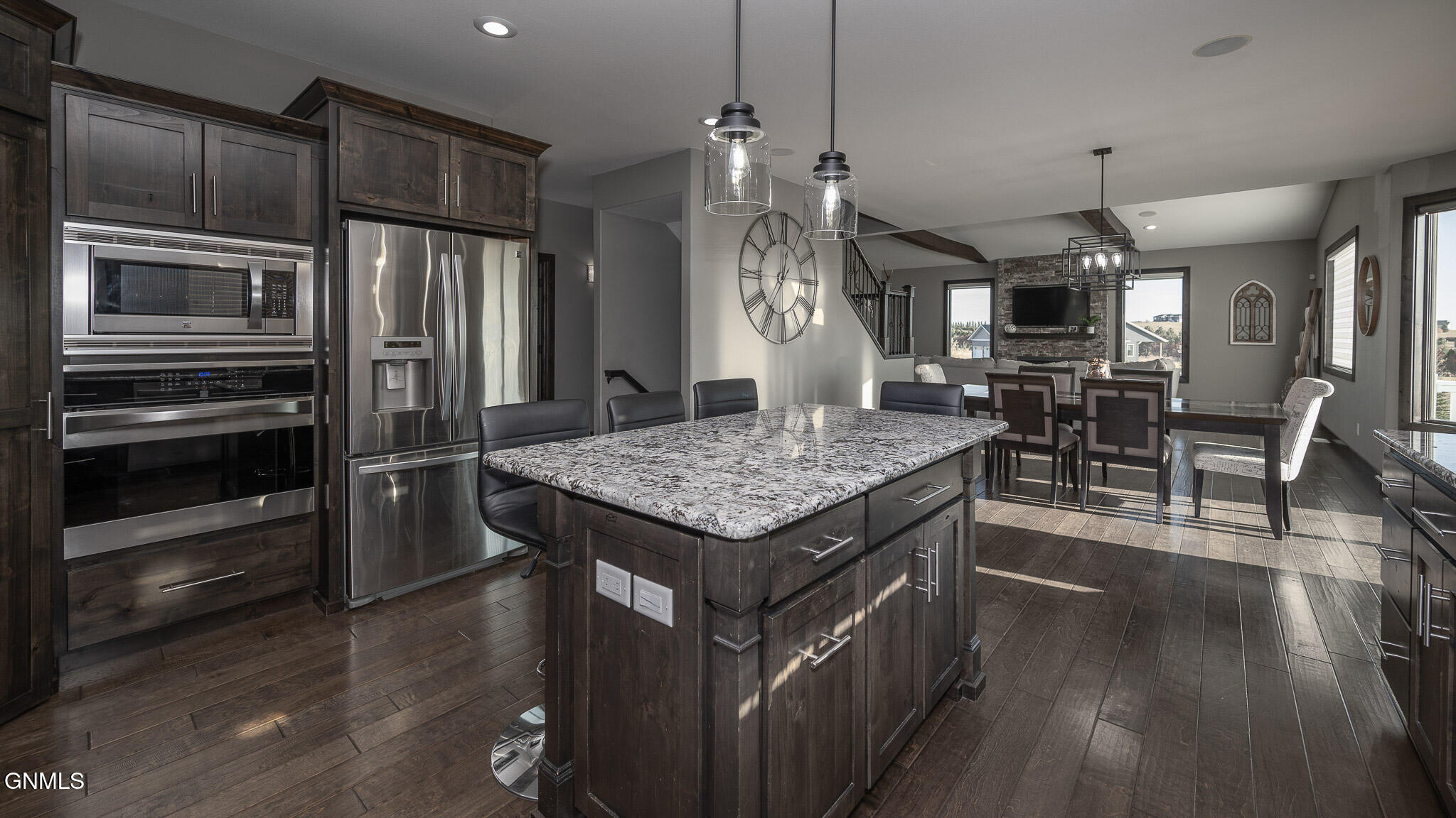 2430 Roberta Drive N