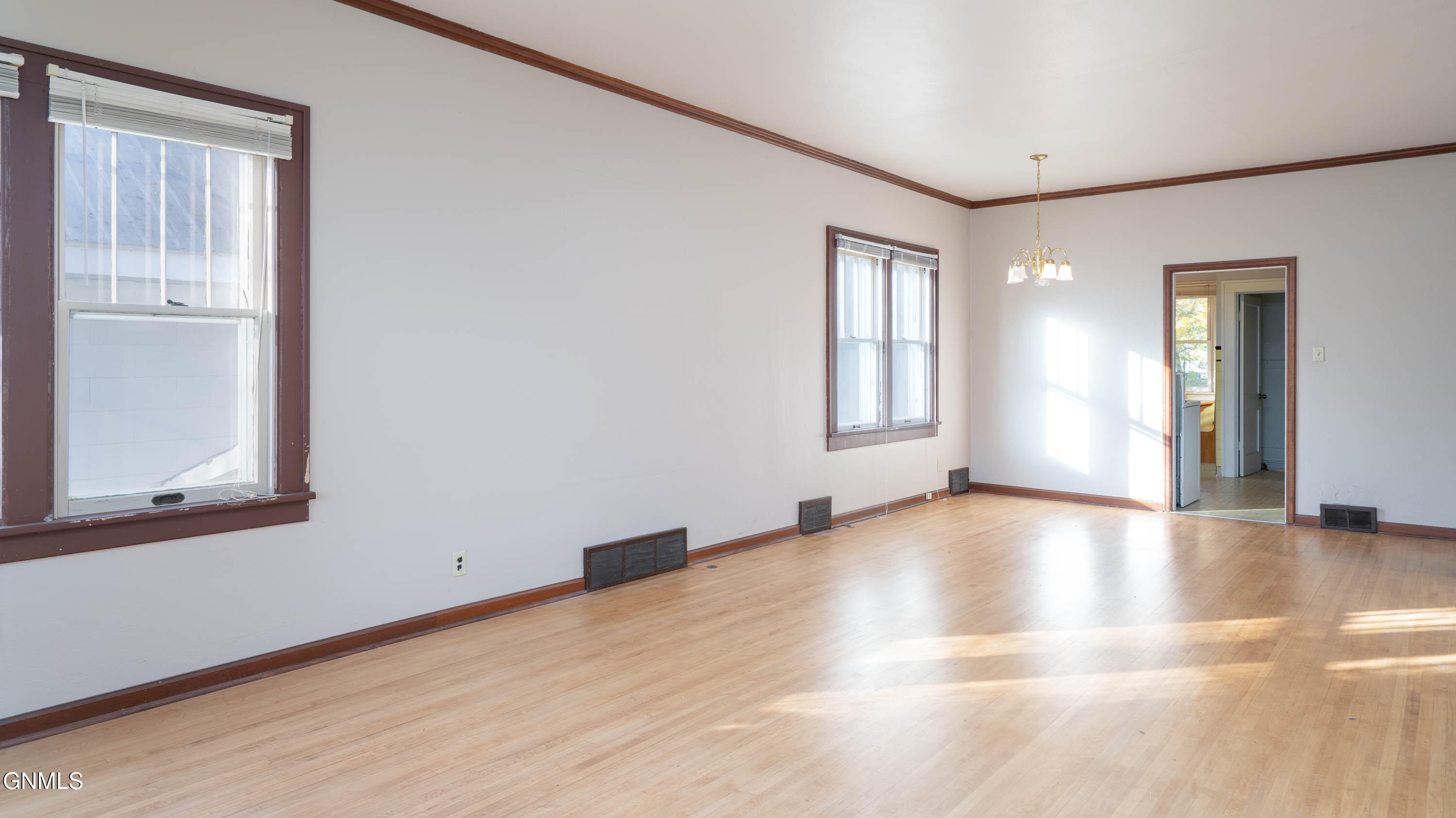 1014 5th Street