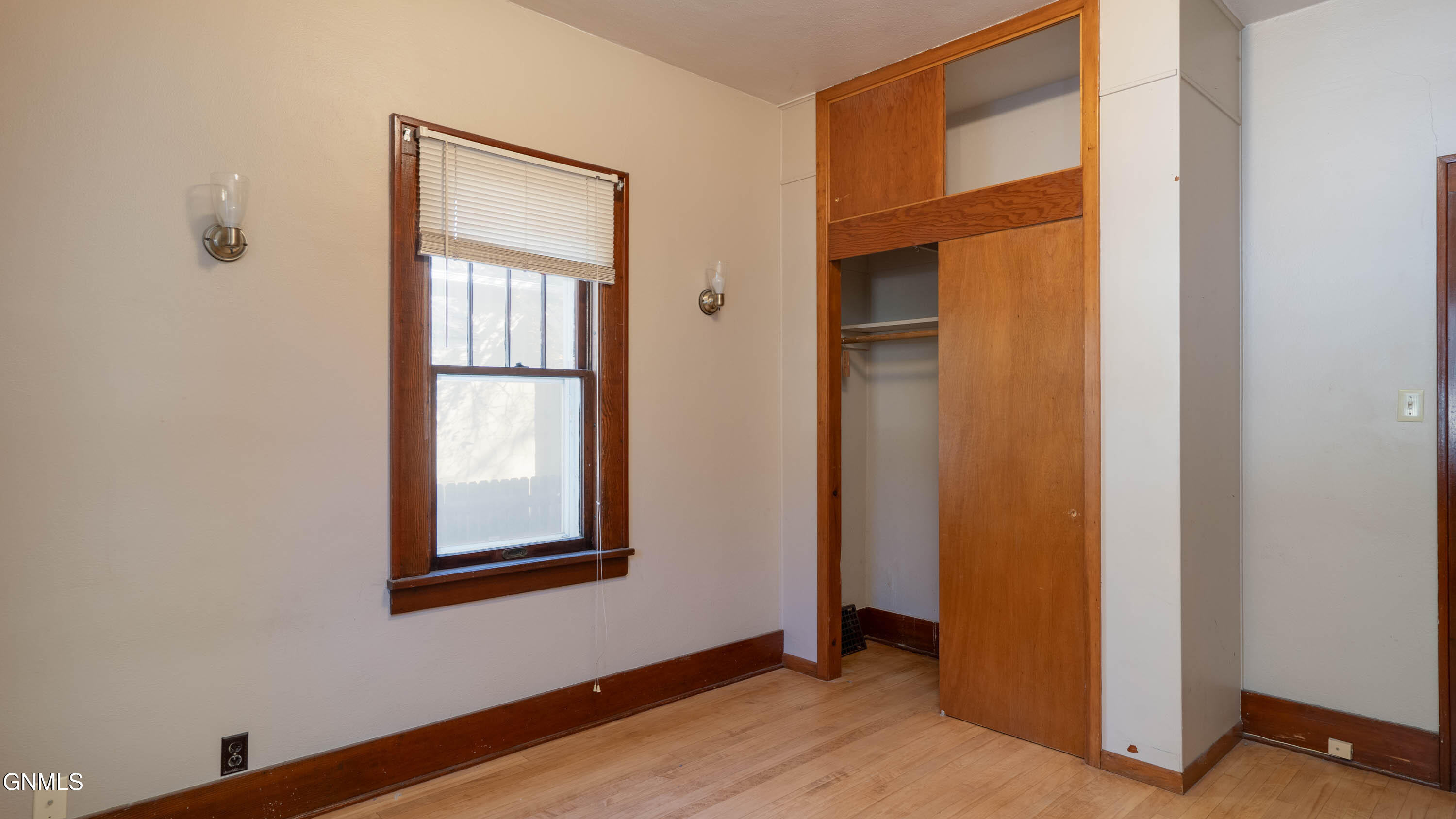 1014 5th Street