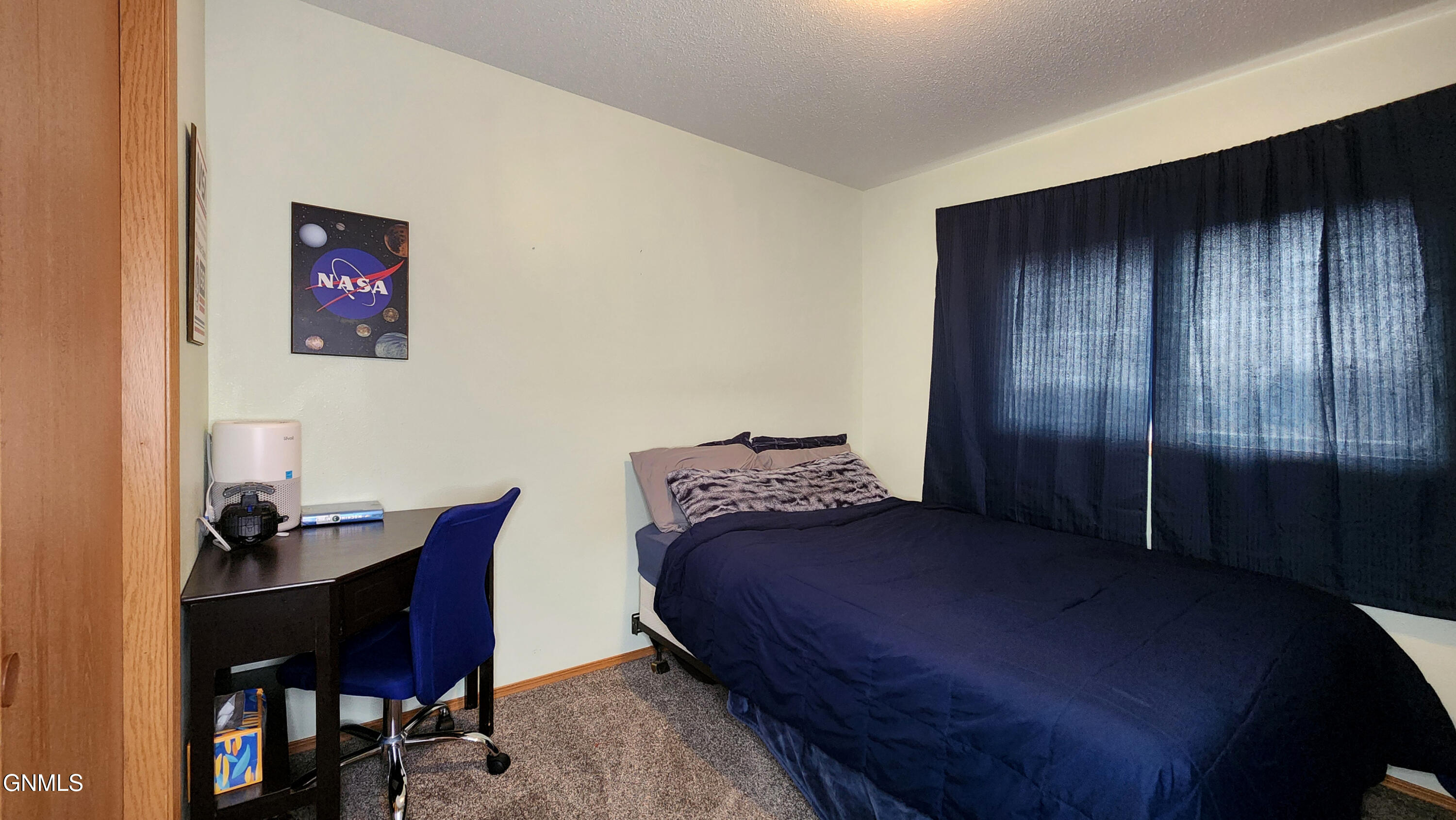 4907 Hitchcock Drive