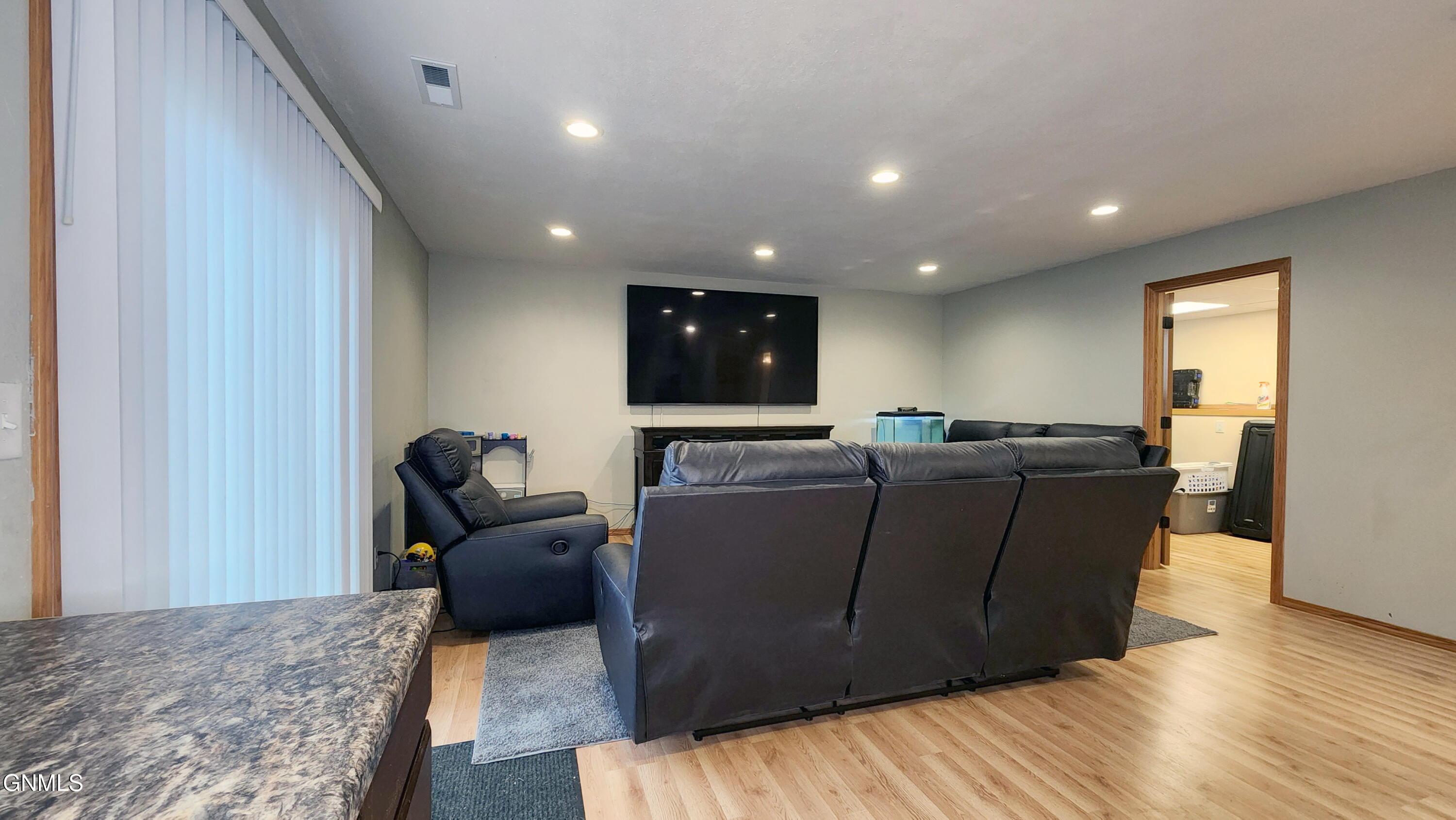 4907 Hitchcock Drive