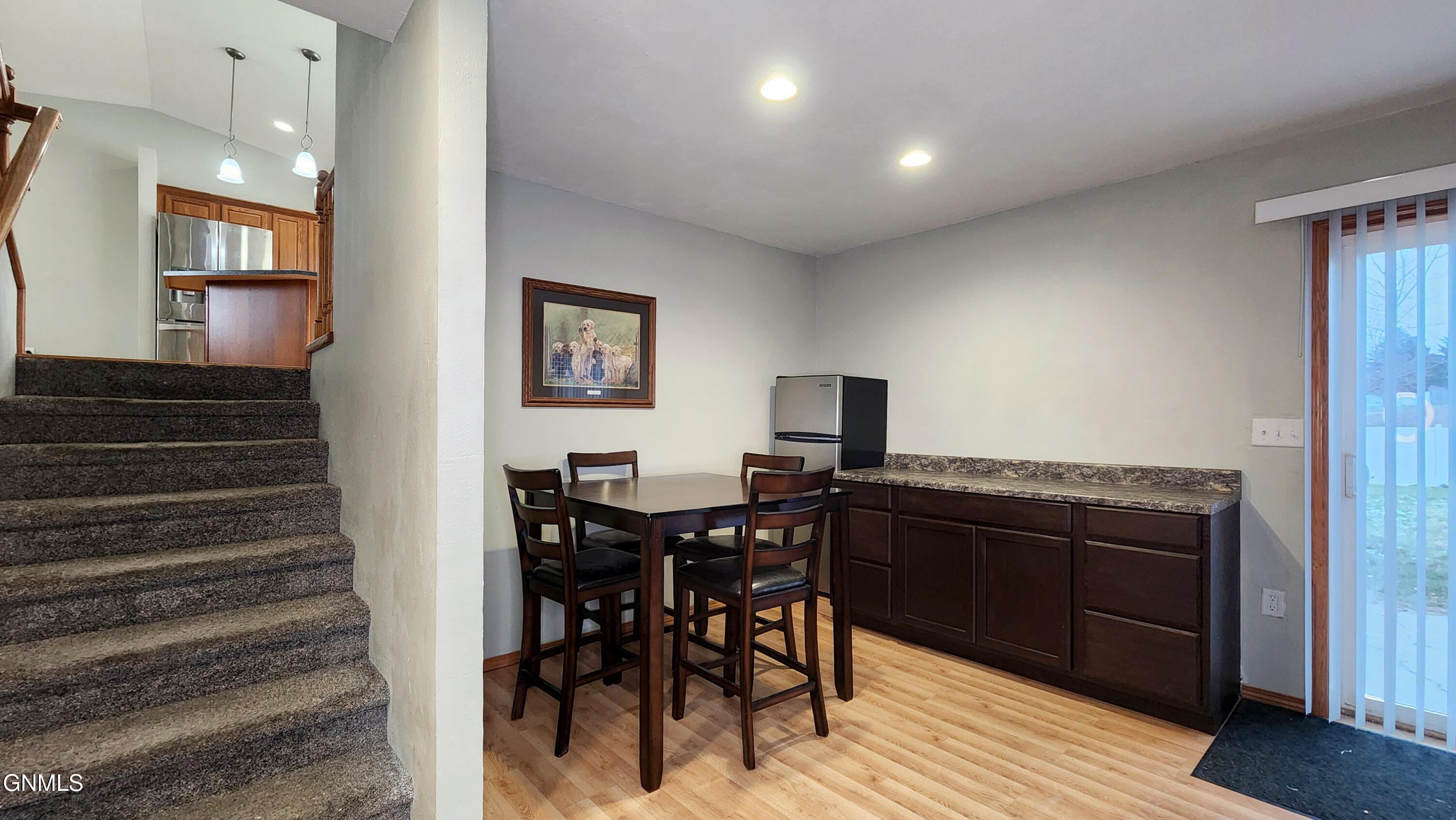 4907 Hitchcock Drive