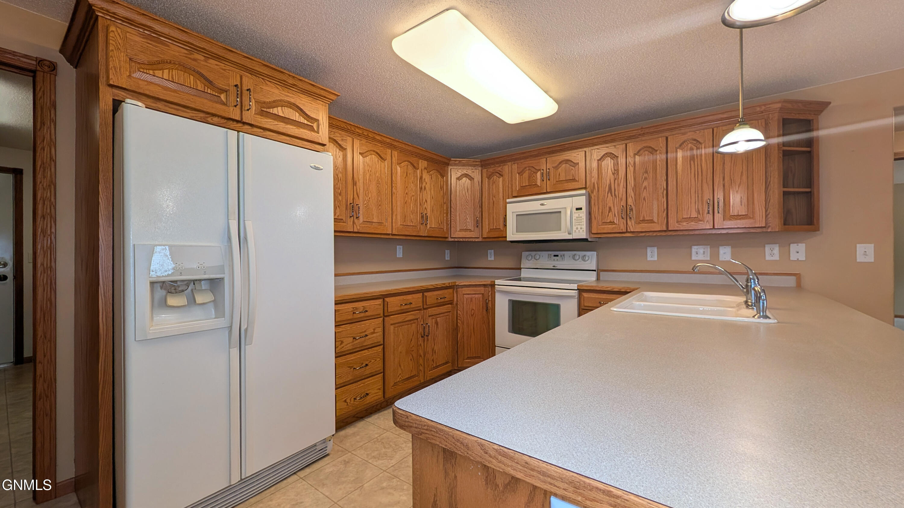 1301 33rd Street N, 3