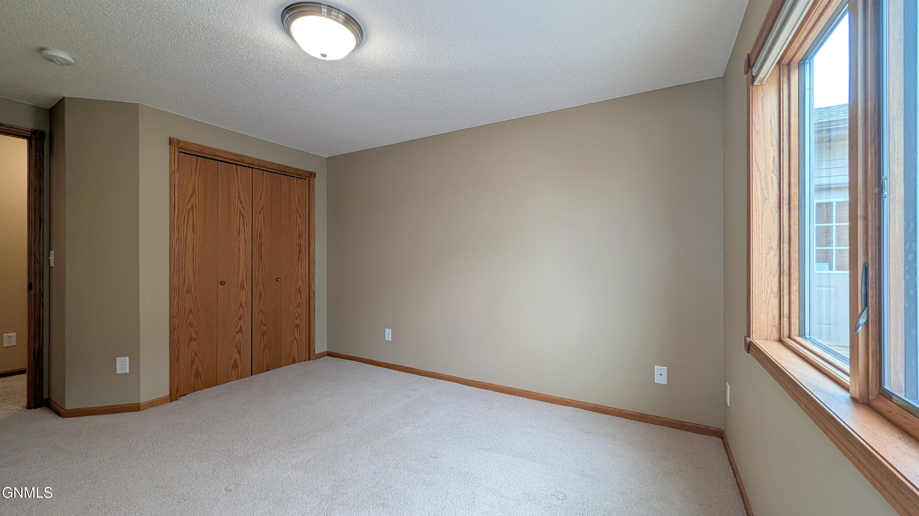 1301 33rd Street N, 3