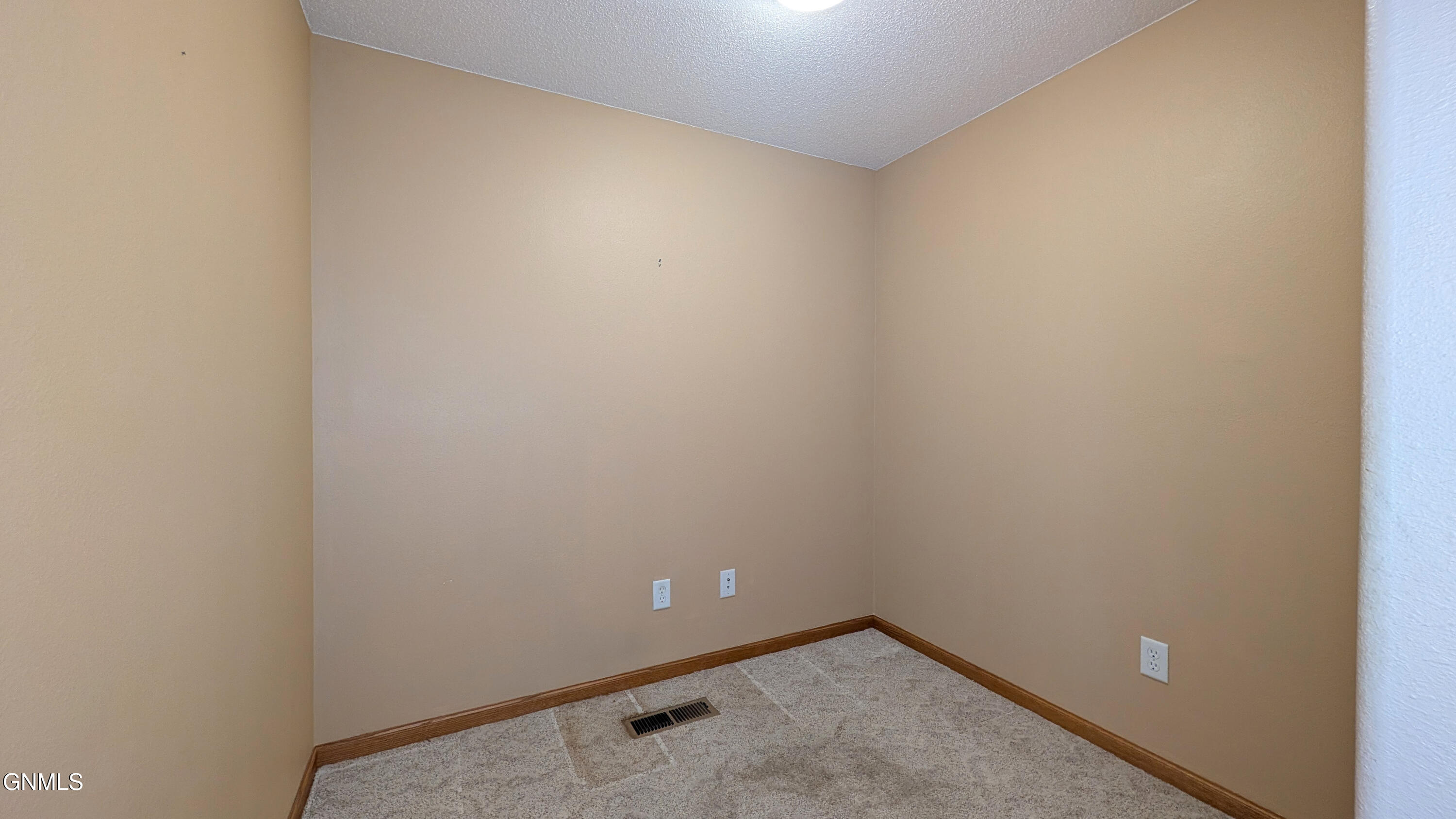 1301 33rd Street N, 3