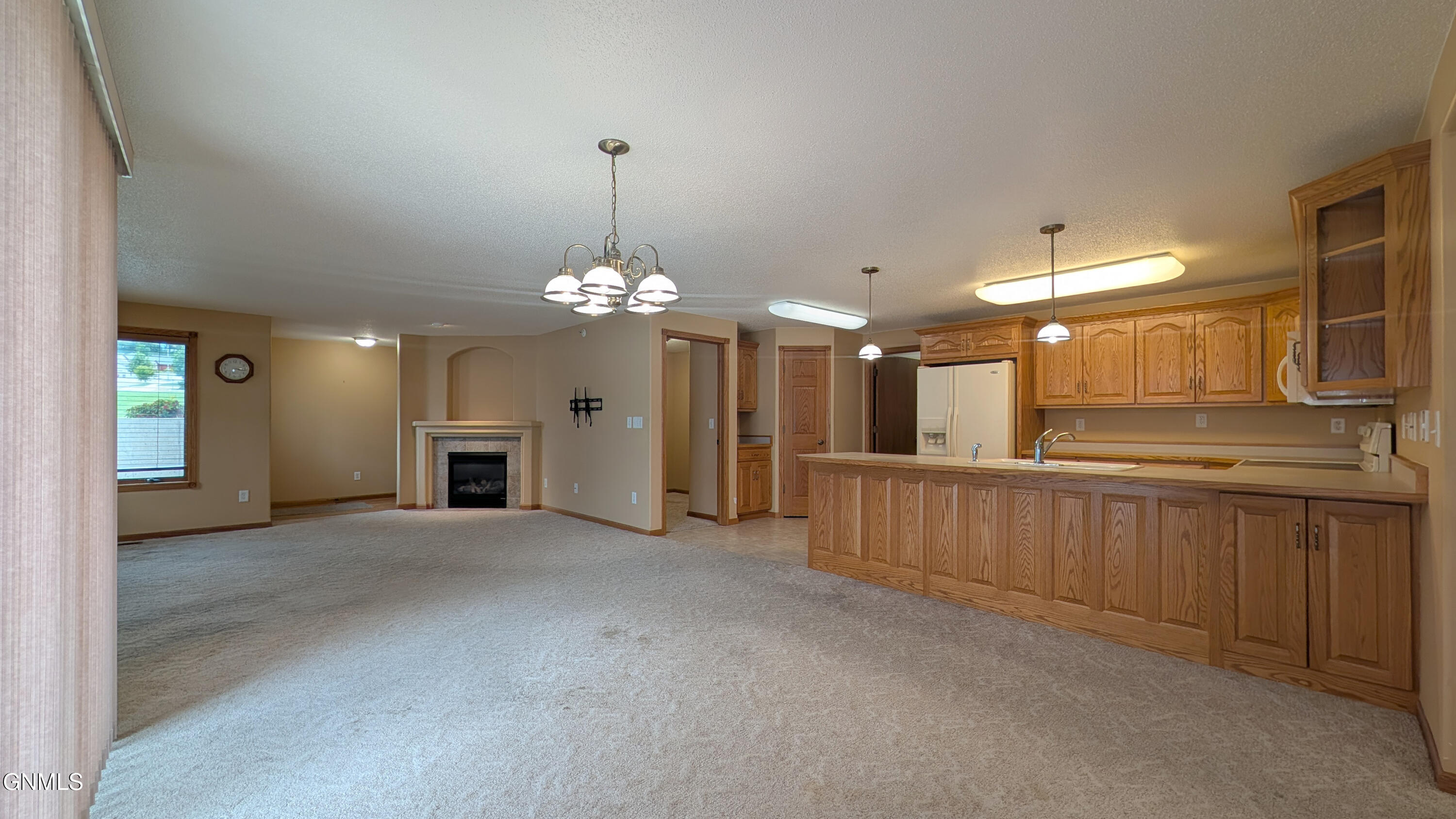 1301 33rd Street N, 3