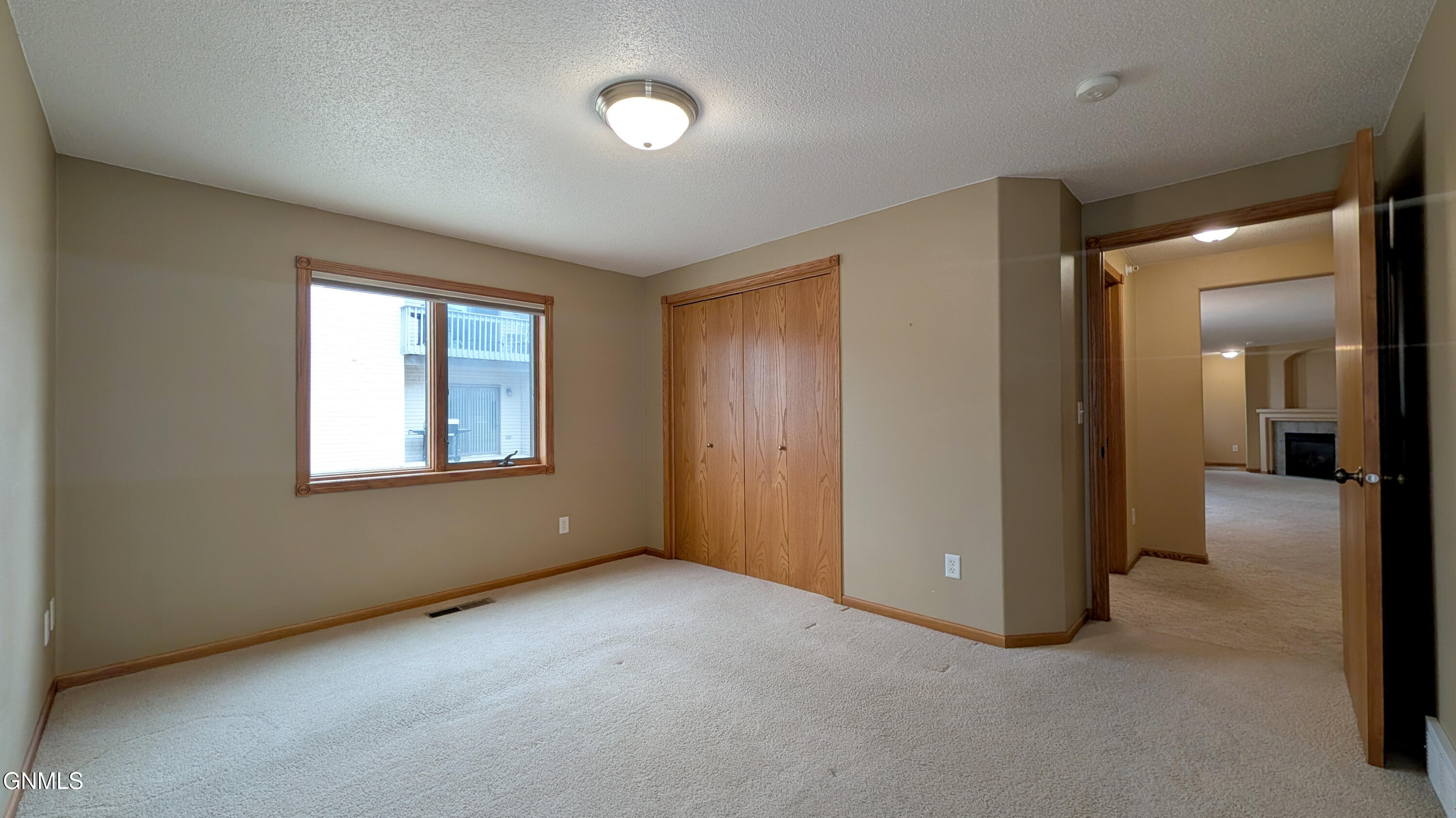 1301 33rd Street N, 3
