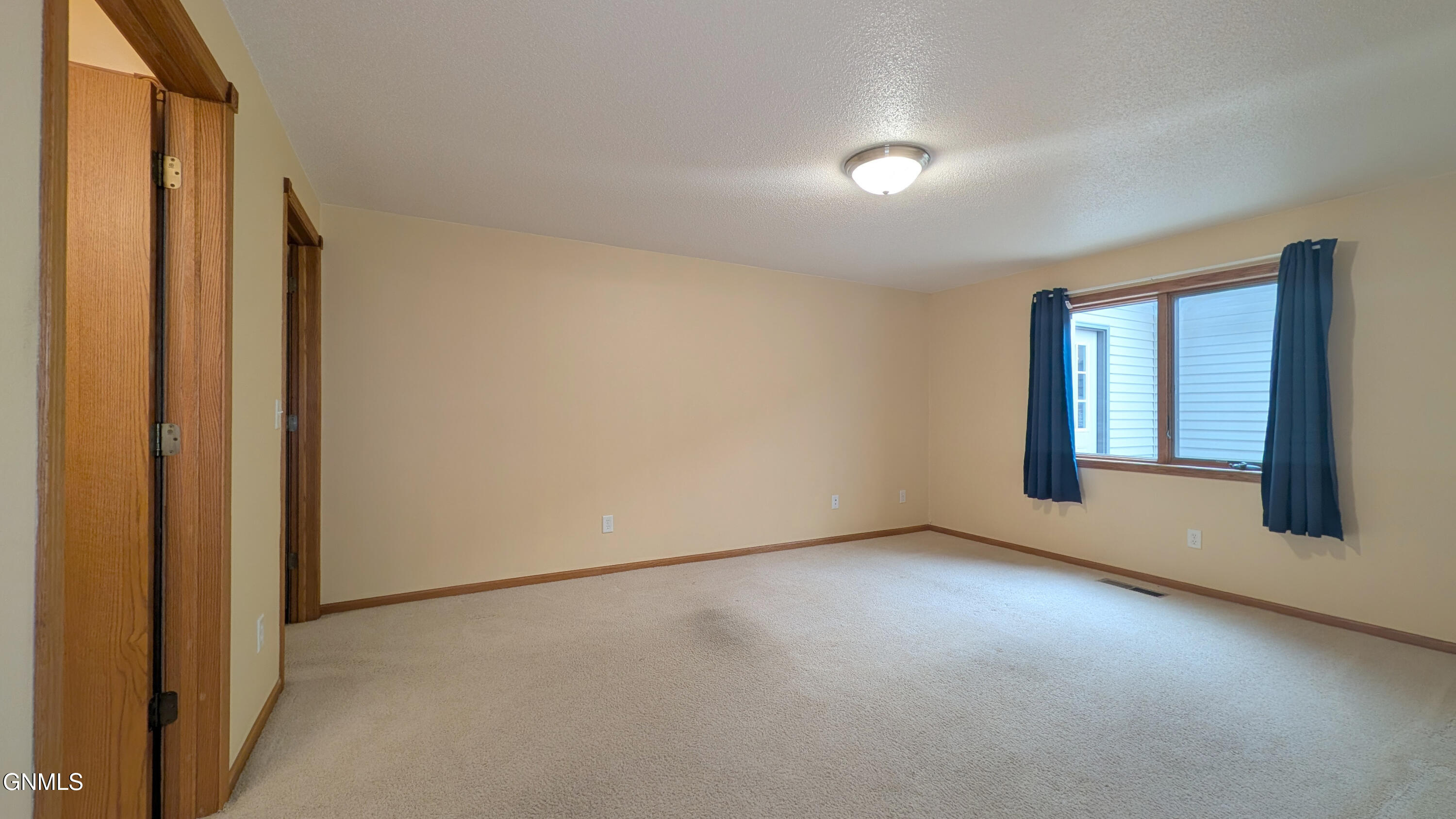 1301 33rd Street N, 3