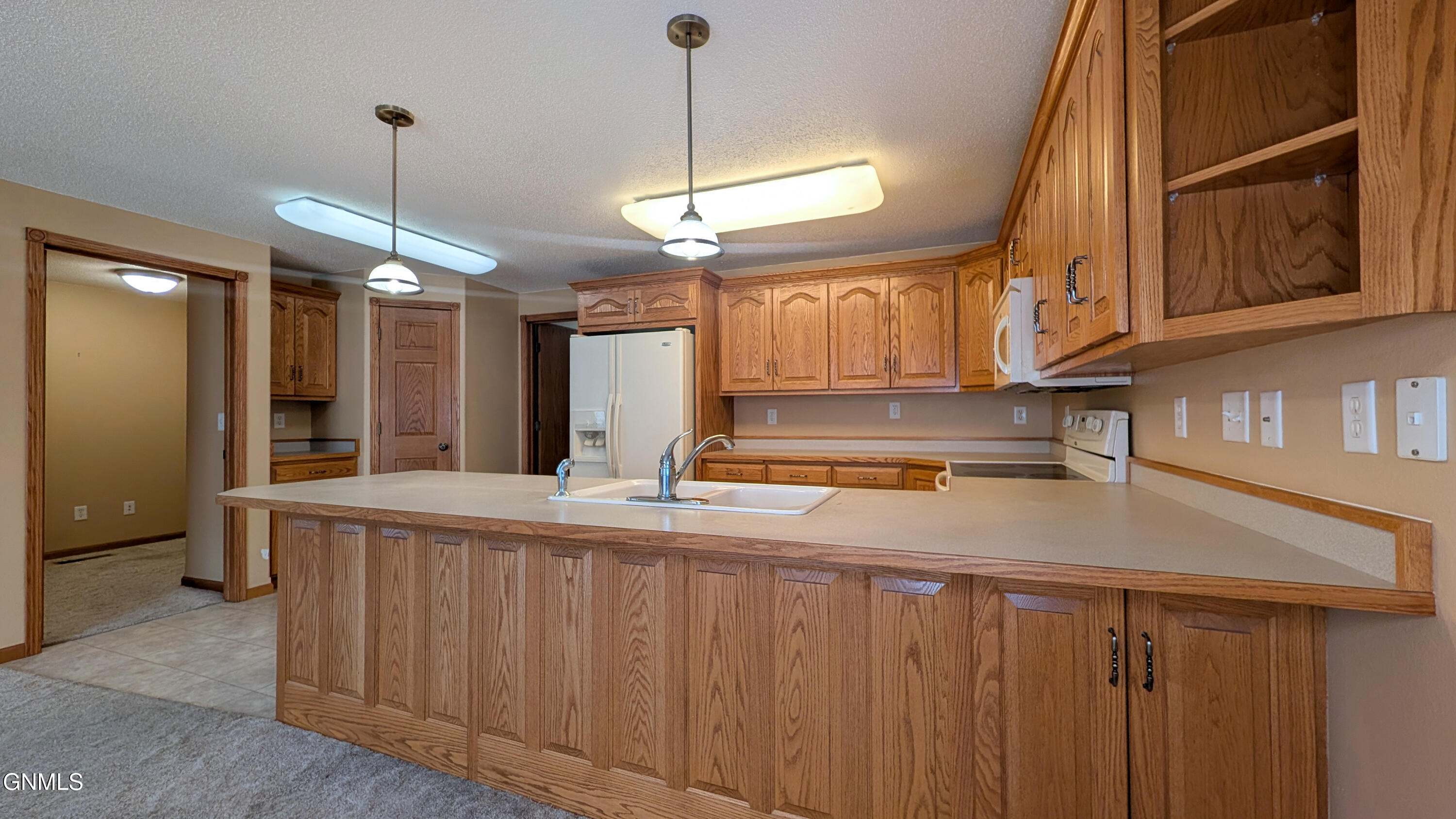 1301 33rd Street N, 3