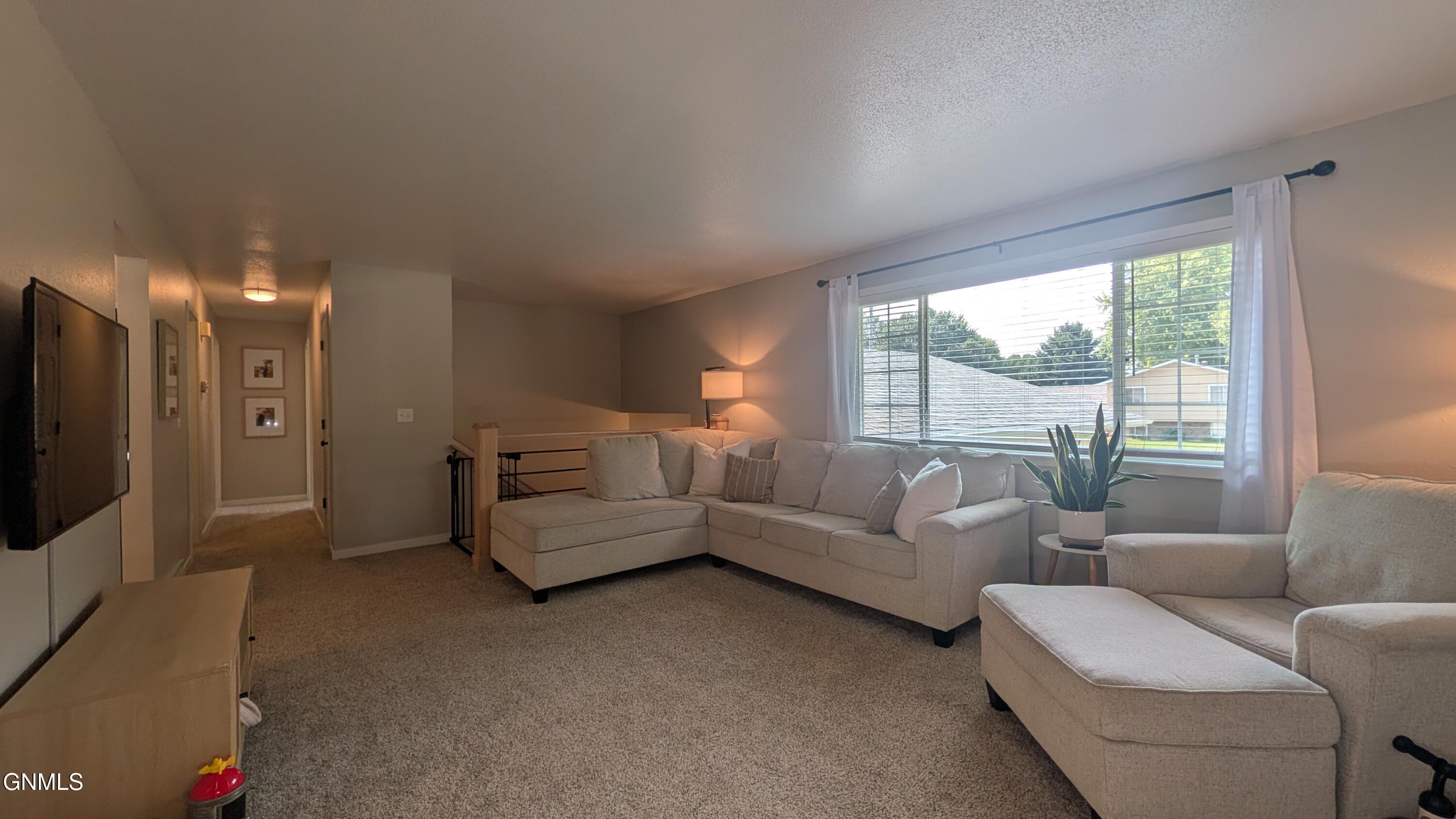 1635 Oakland Drive