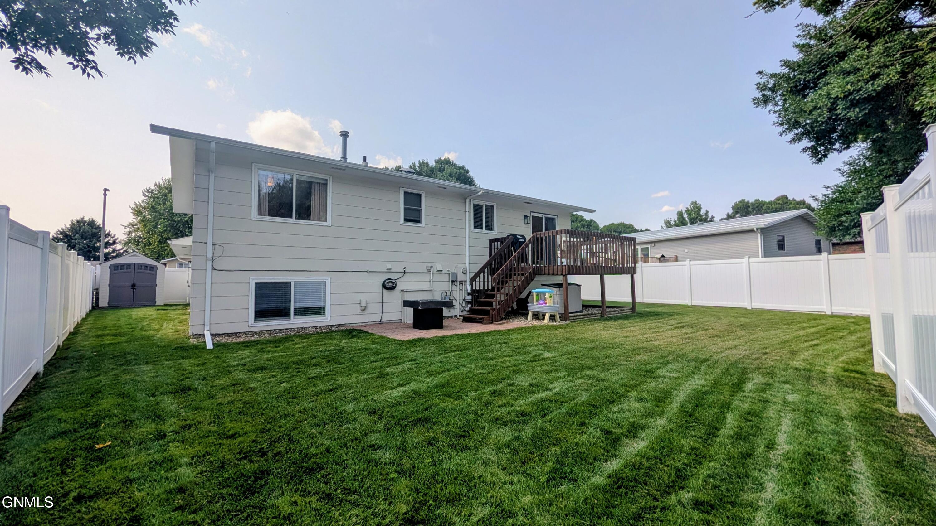 1635 Oakland Drive