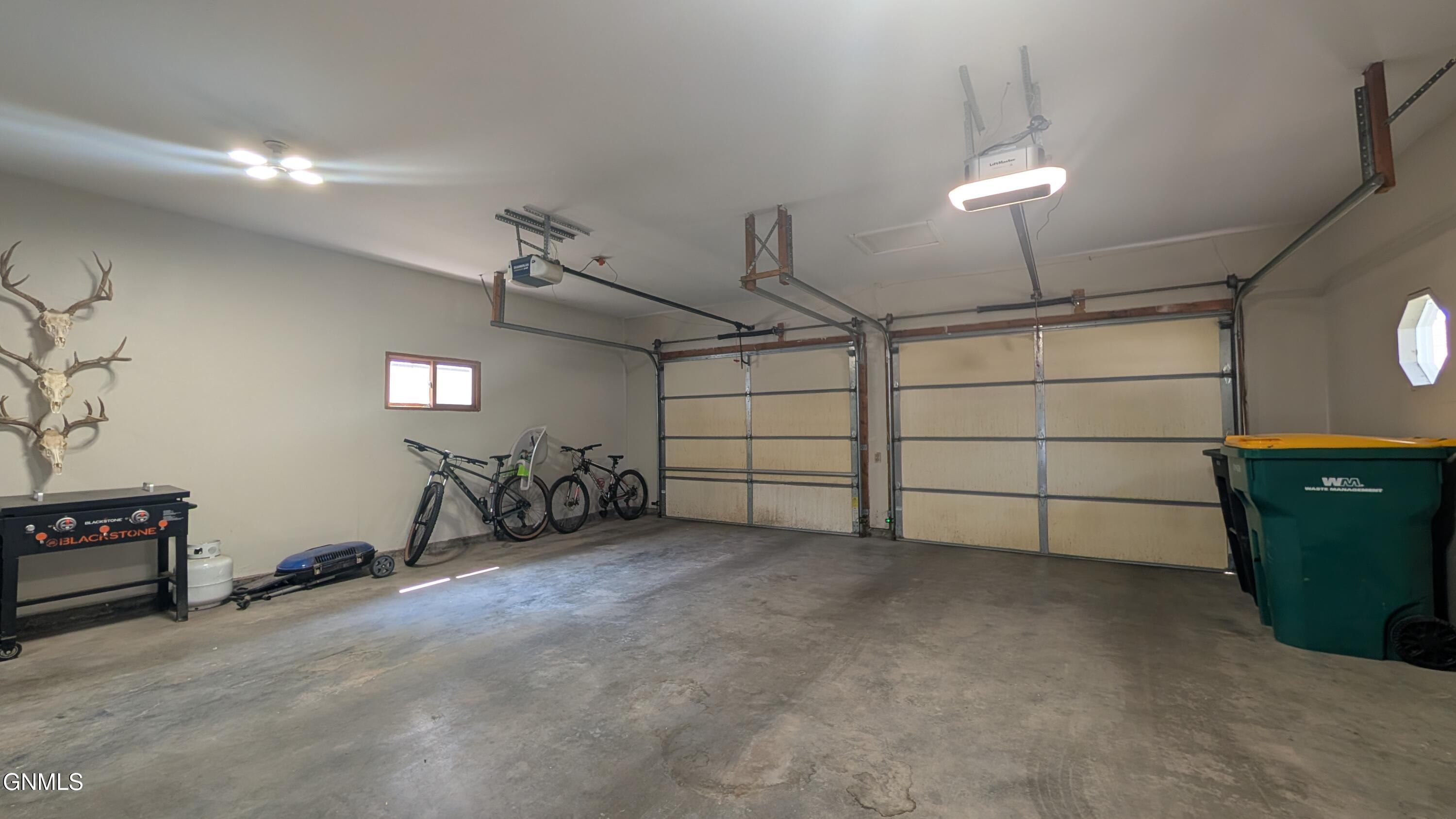 1635 Oakland Drive