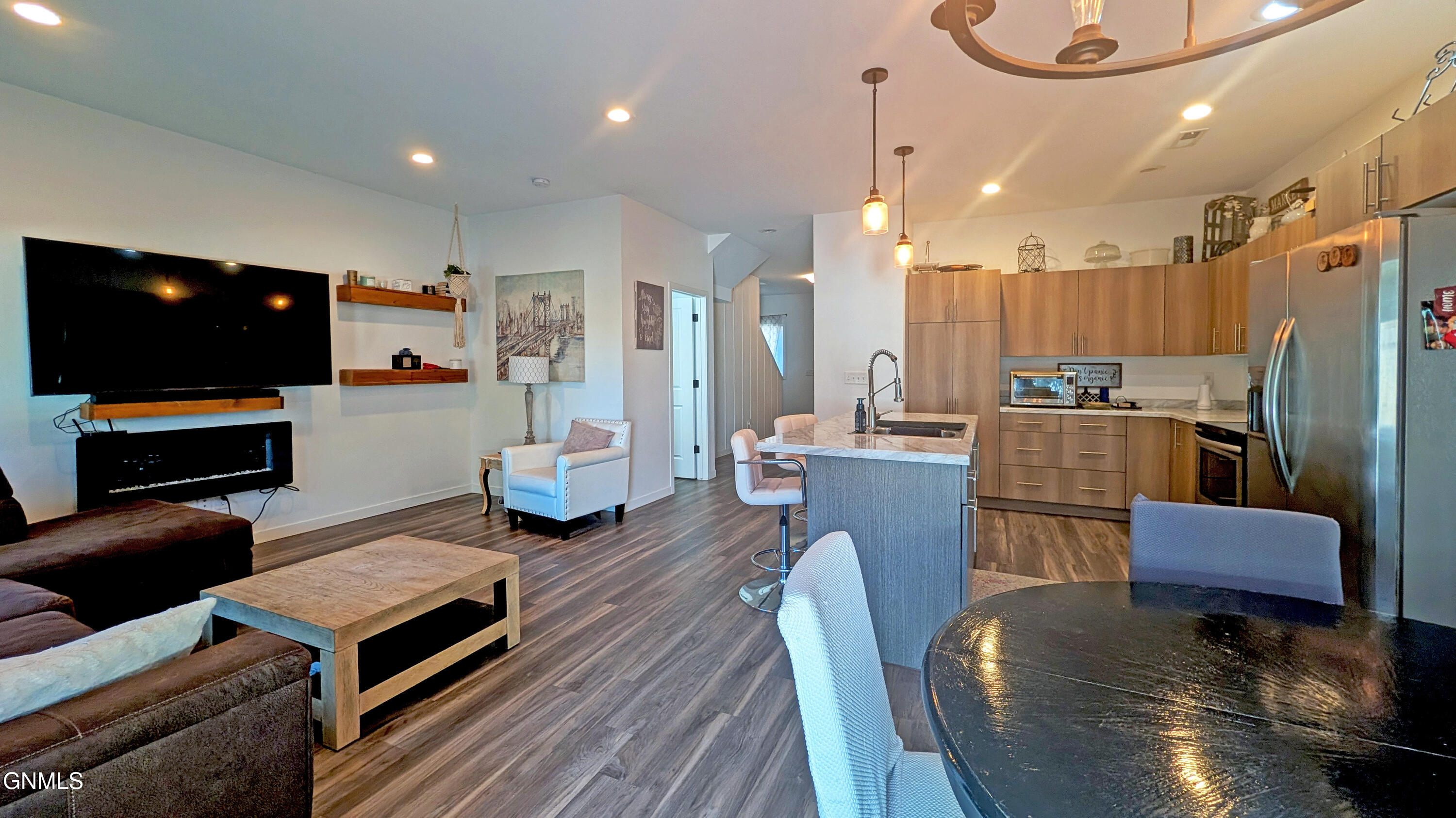 3907 Leighton Drive