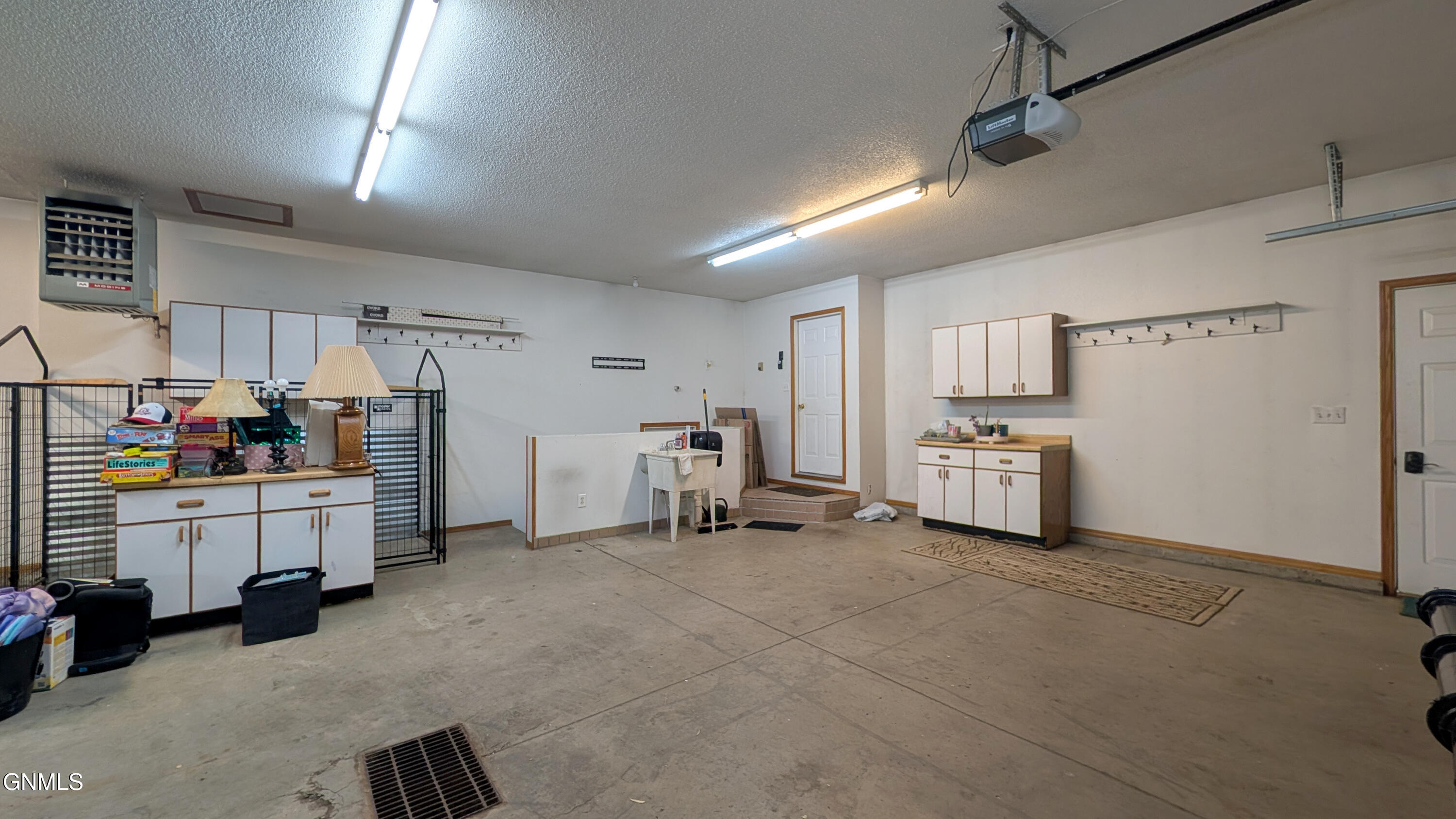 1543 Billings Drive