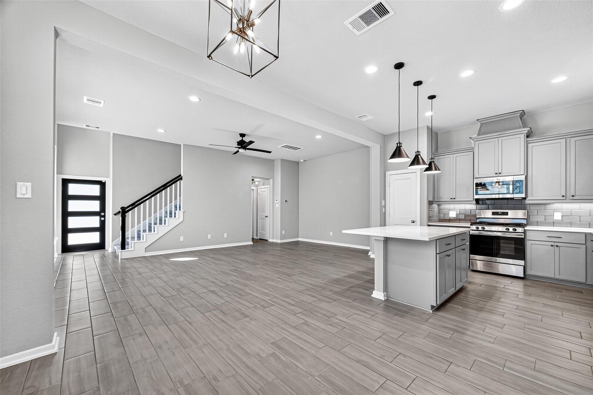 477 Long Leaf Pine Dr