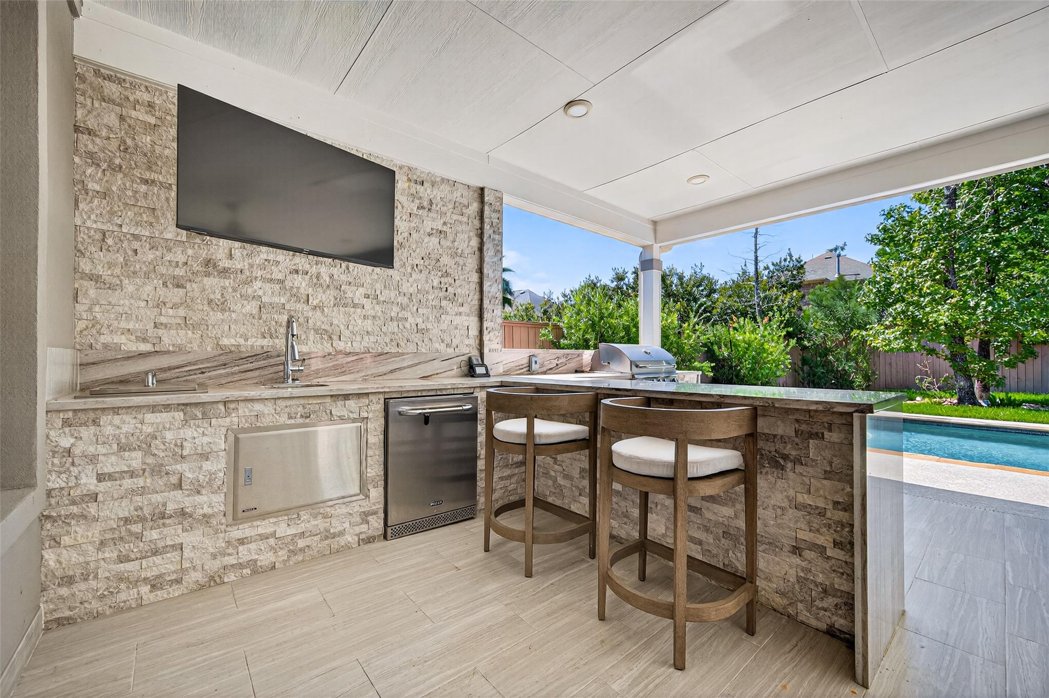 15 Garden Path Place