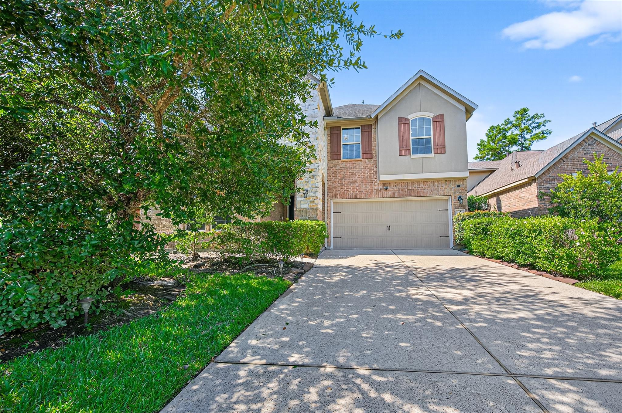 15 Garden Path Place
