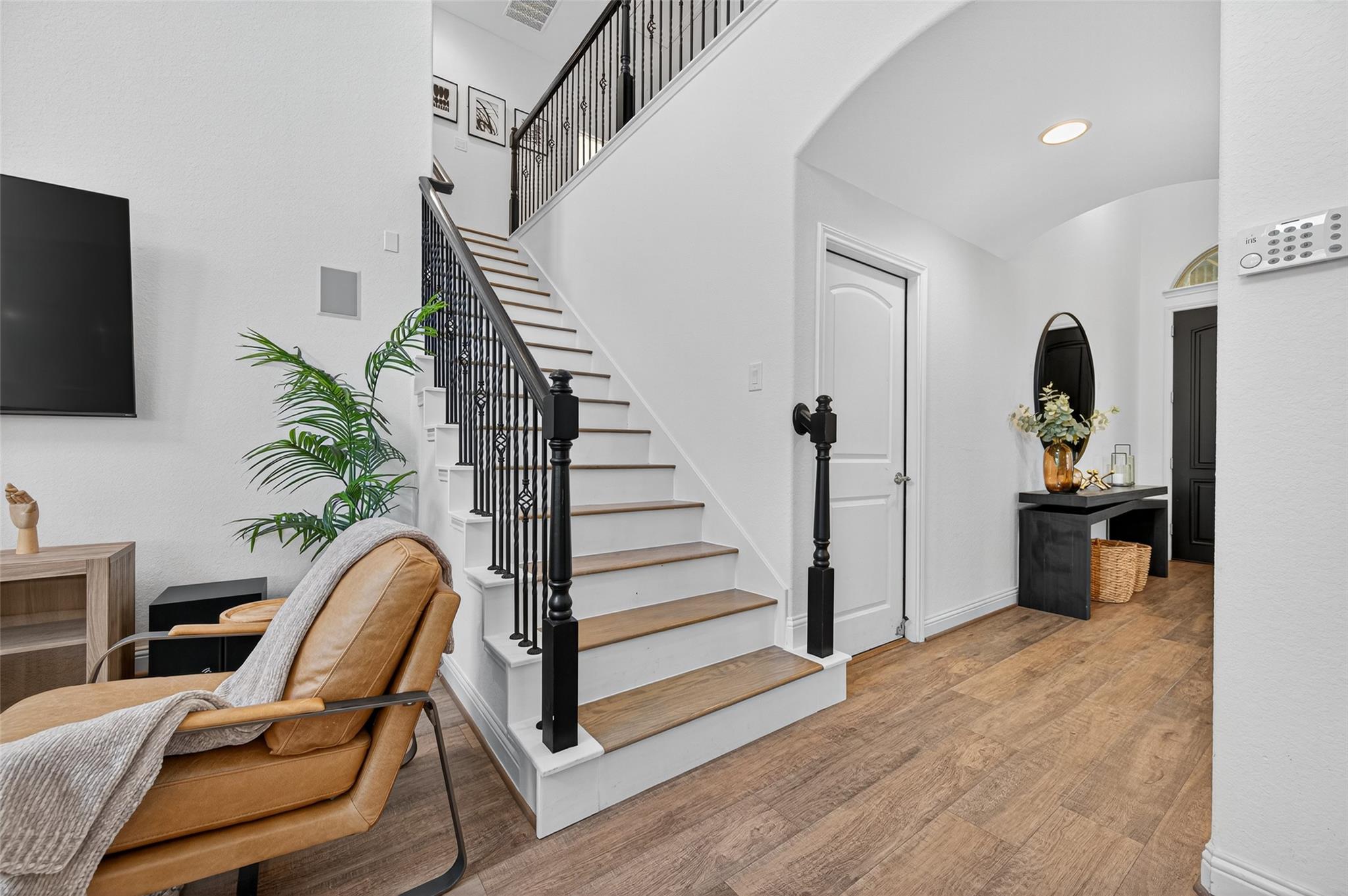 15 Garden Path Place