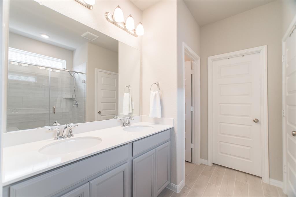 17542 Rosette Grass Drive