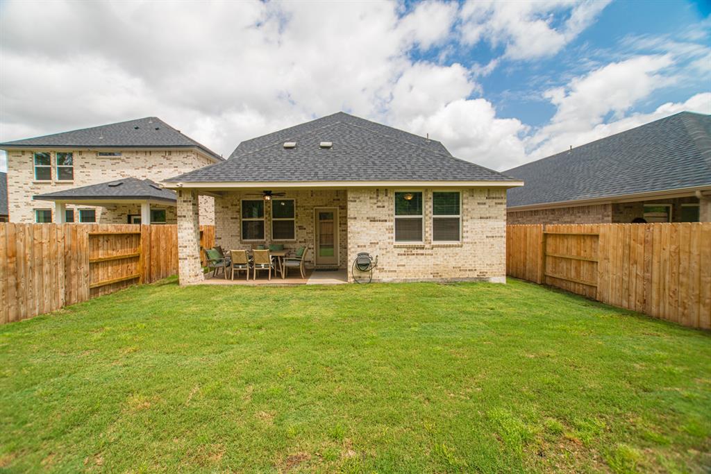 17542 Rosette Grass Drive