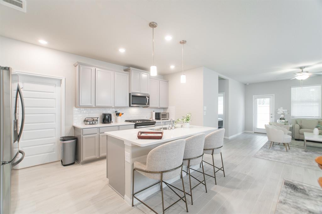 17542 Rosette Grass Drive