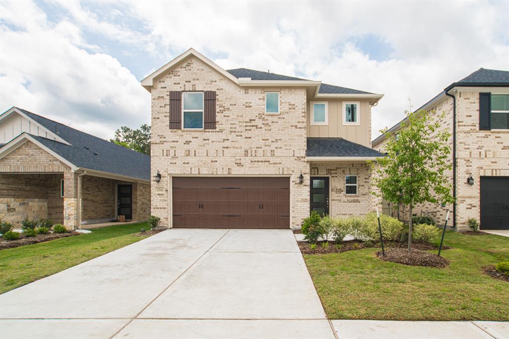 17542 Rosette Grass Drive