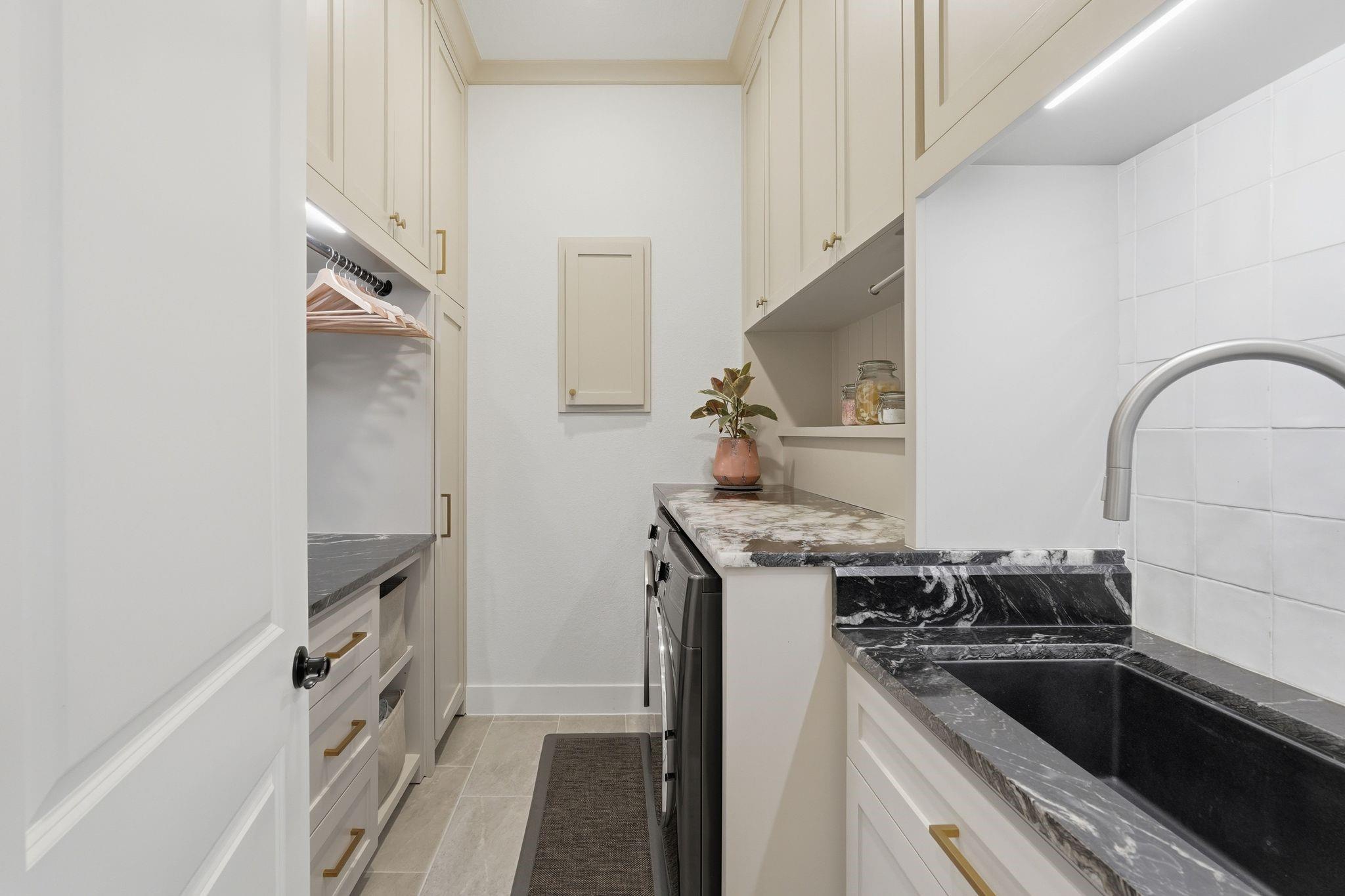 8135 Allston Village Trail