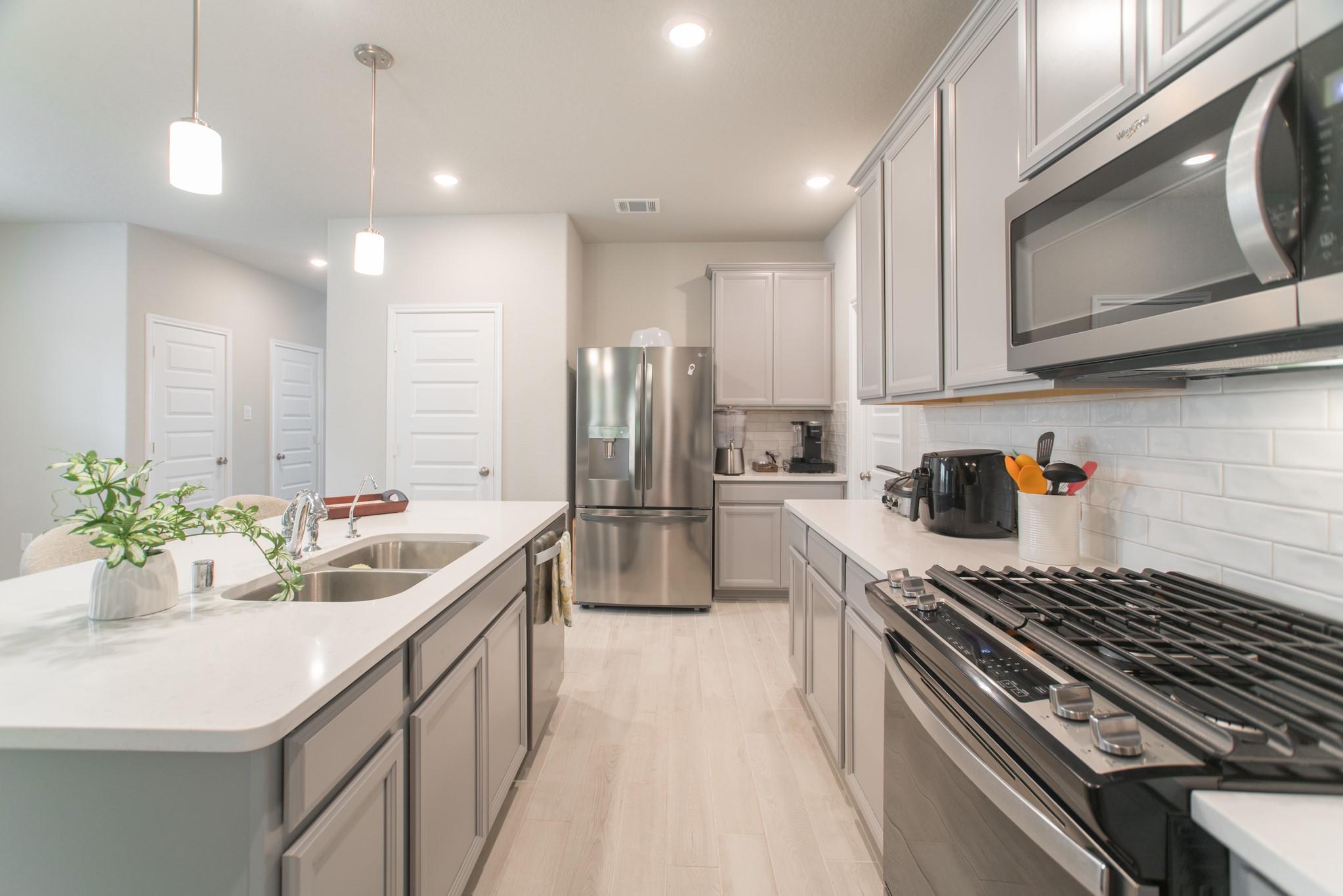 17542 Rosette Grass Drive