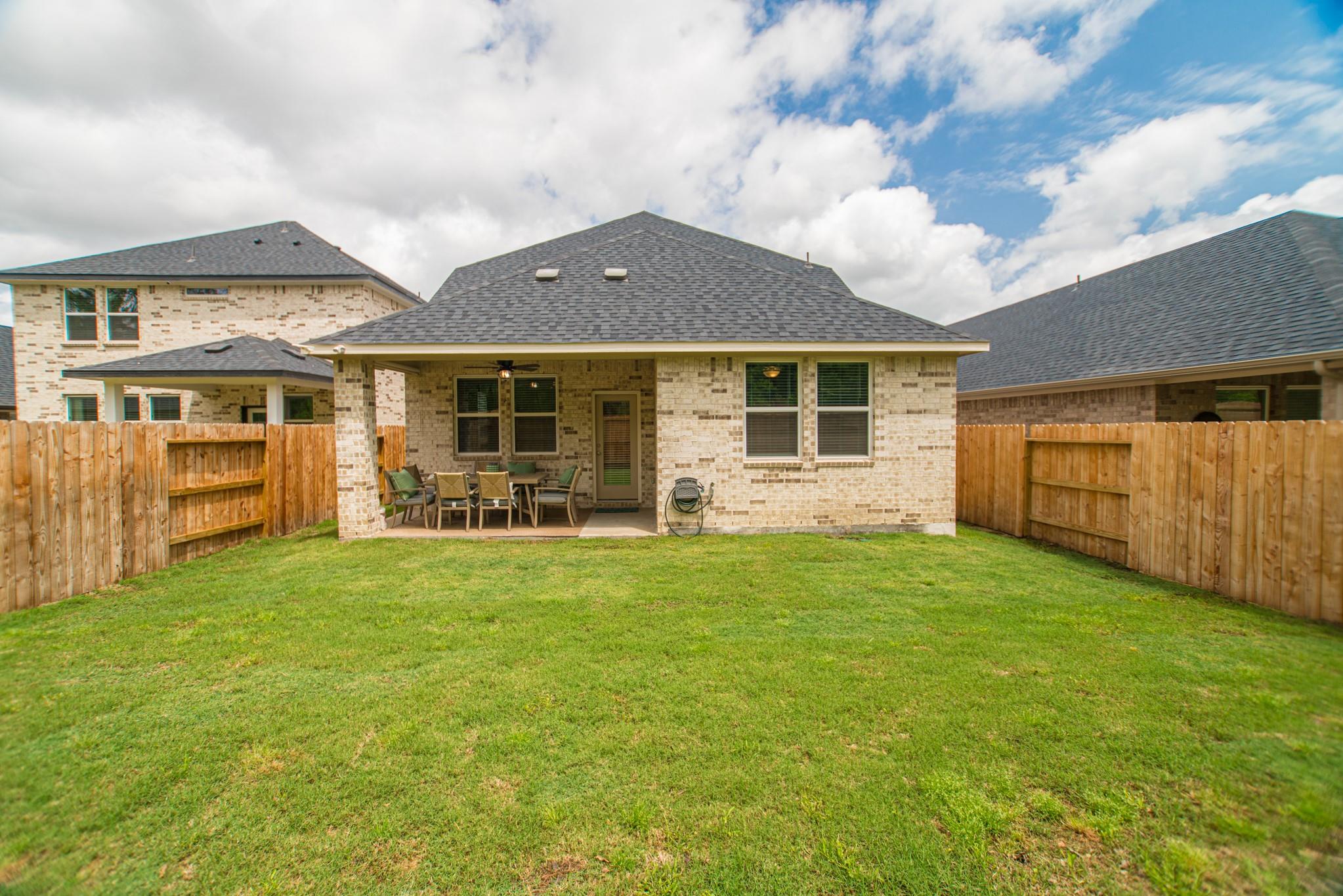 17542 Rosette Grass Drive