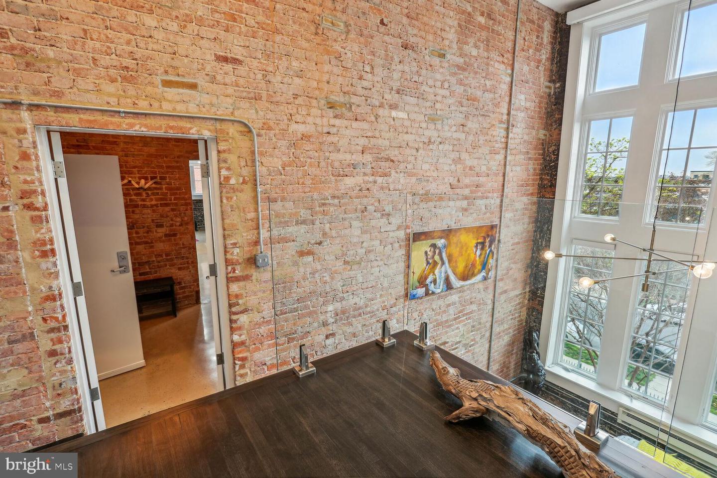 440 12TH STREET NE Unit: 203