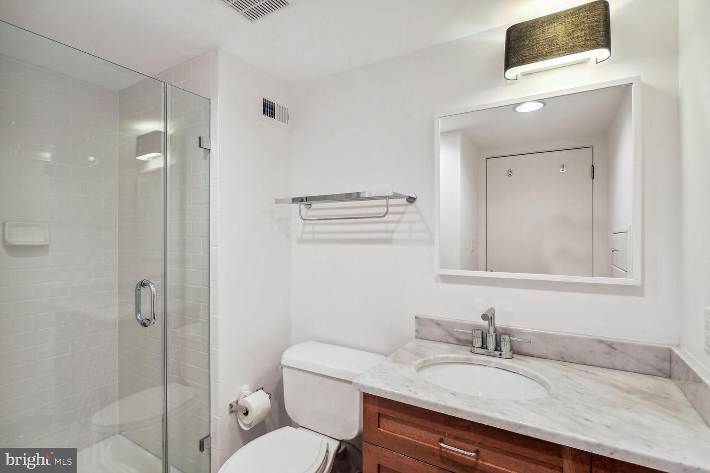 440 12TH STREET NE Unit: 203