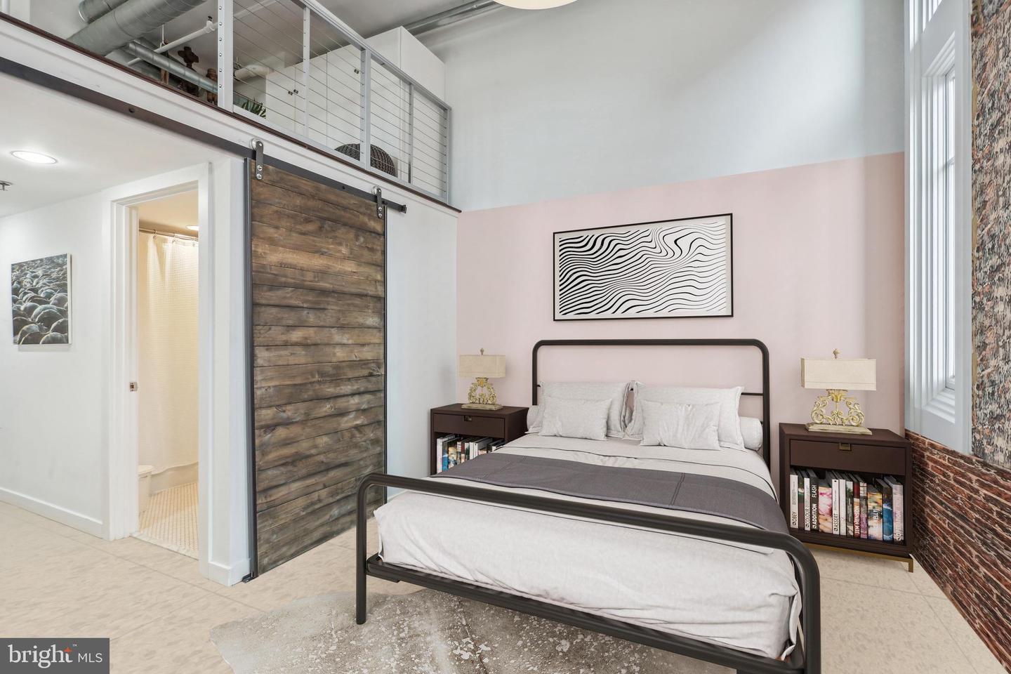 440 12TH STREET NE Unit: 203
