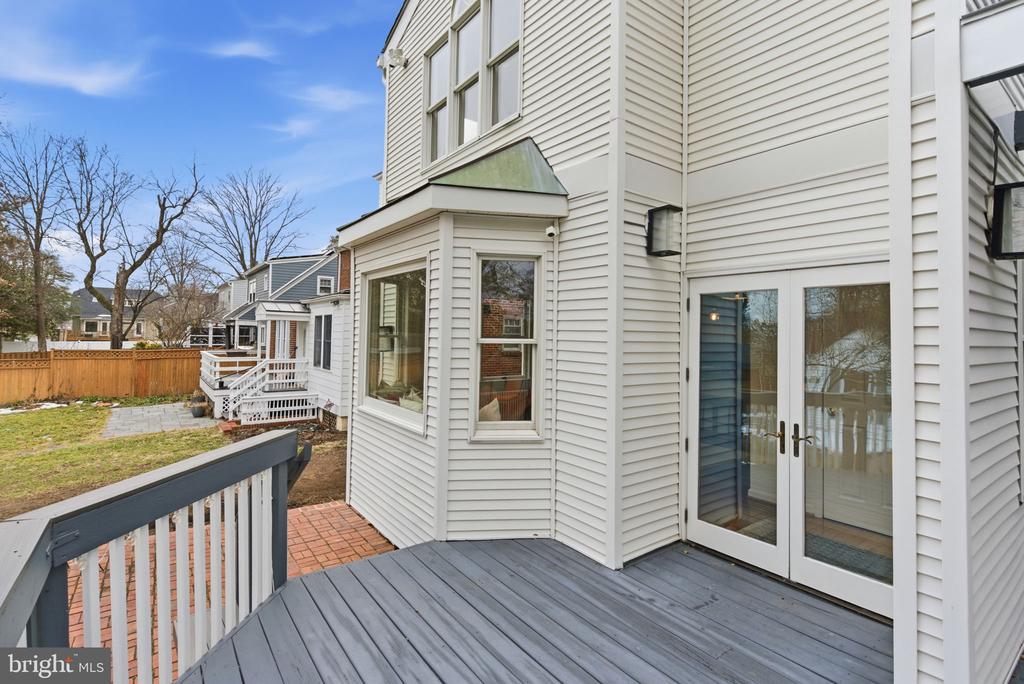 416 WHITTIER STREET NW