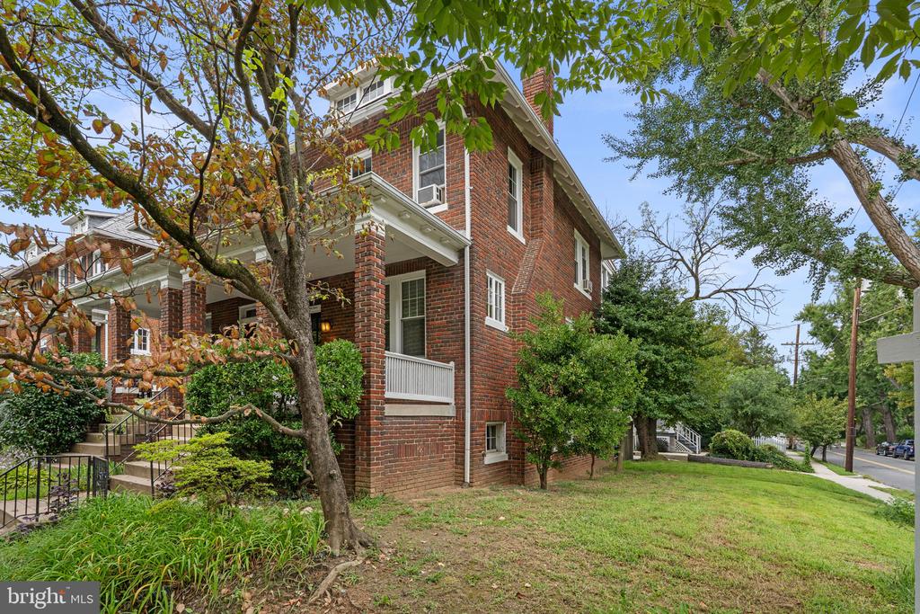 4101 LEGATION STREET NW