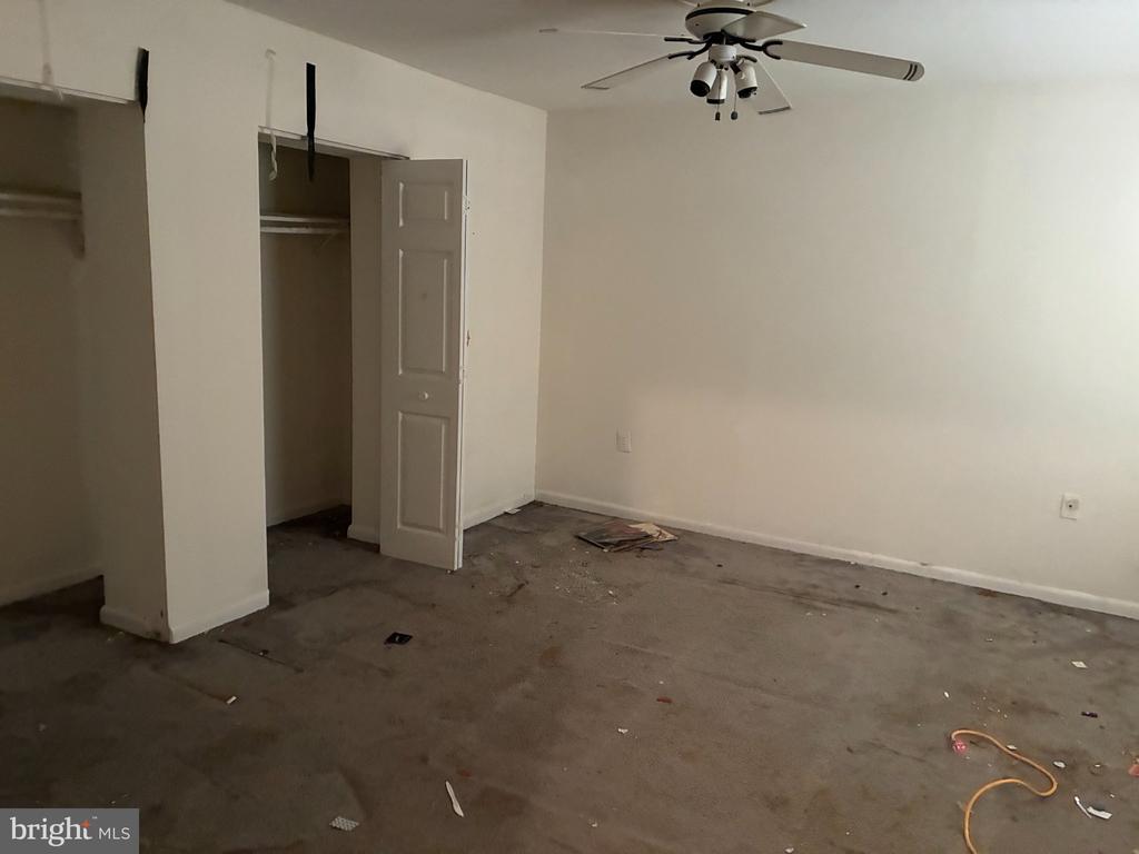 3068 PINEVIEW NE Unit: 3068