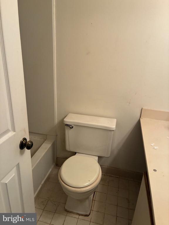 3068 PINEVIEW NE Unit: 3068