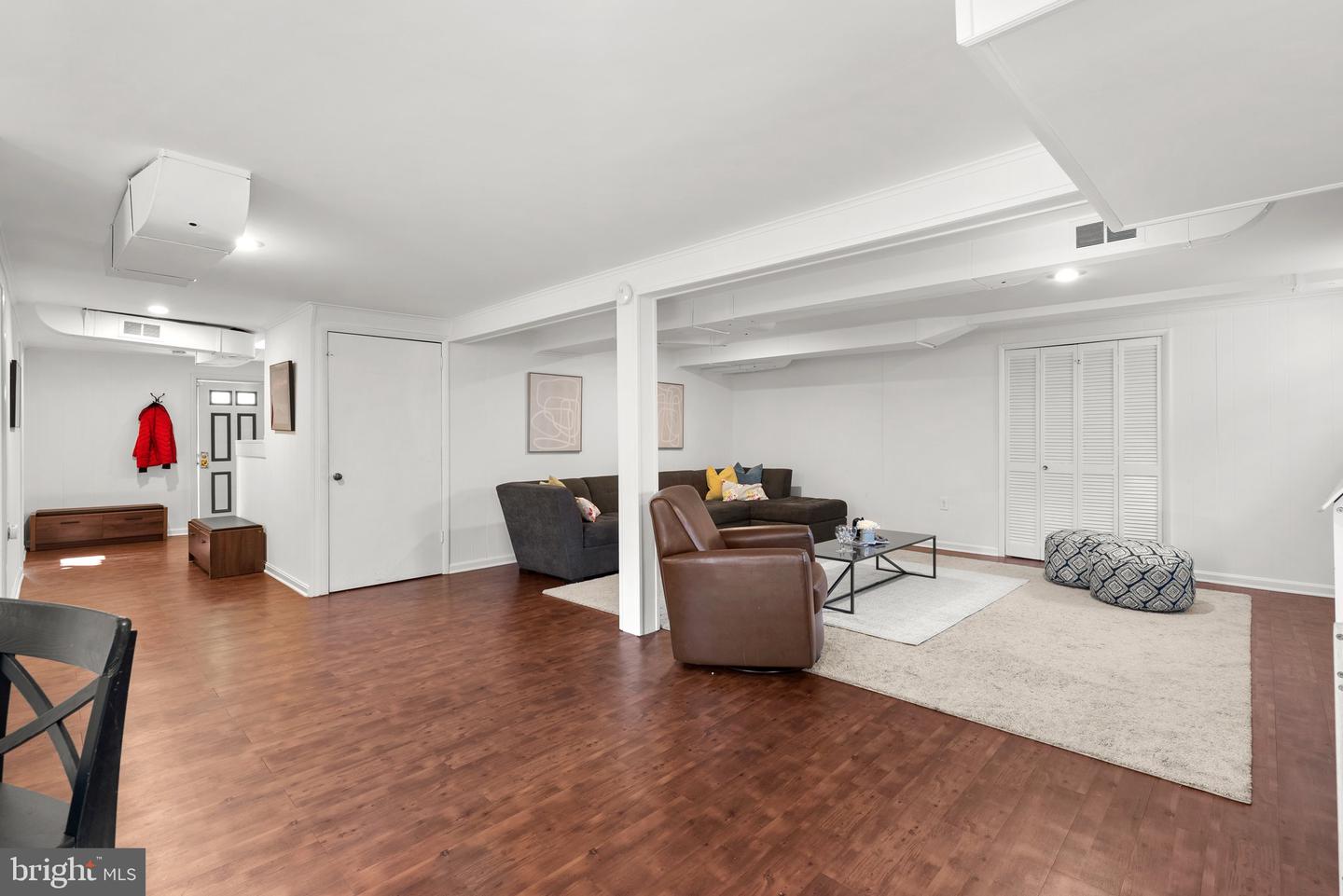 813 HAYWARD AVENUE