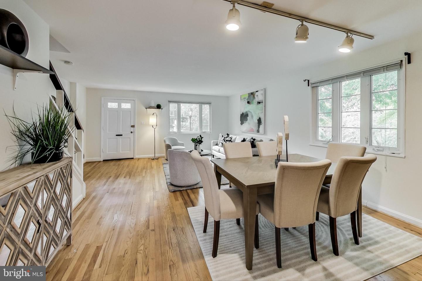 9830 Hollow Glen PLACE Unit: 2562