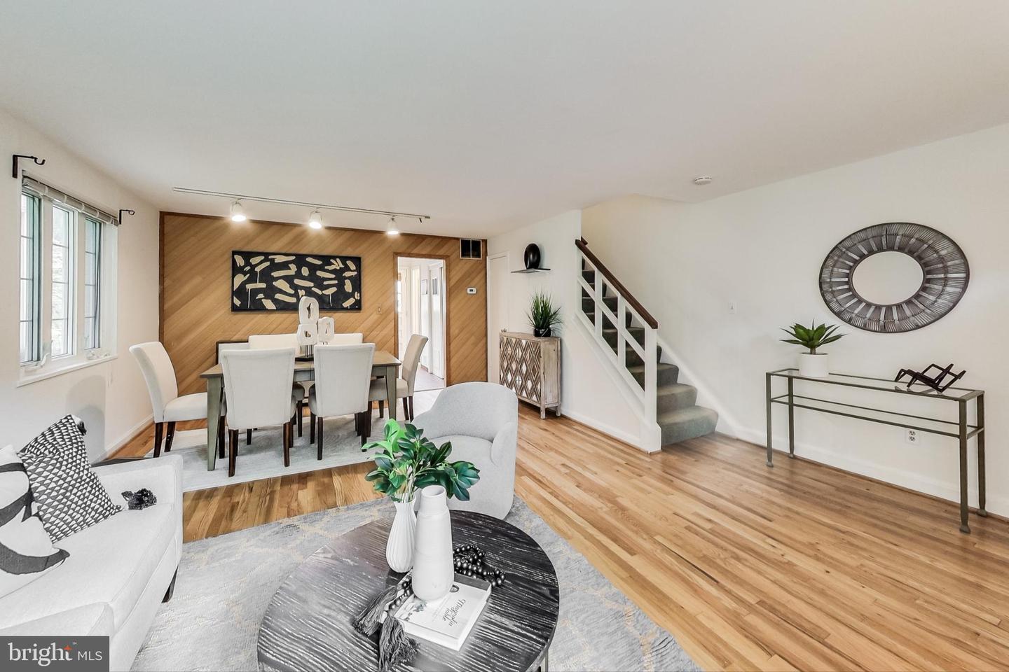 9830 Hollow Glen PLACE Unit: 2562