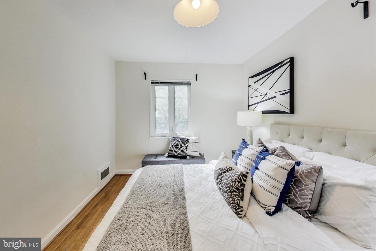 9830 Hollow Glen PLACE Unit: 2562
